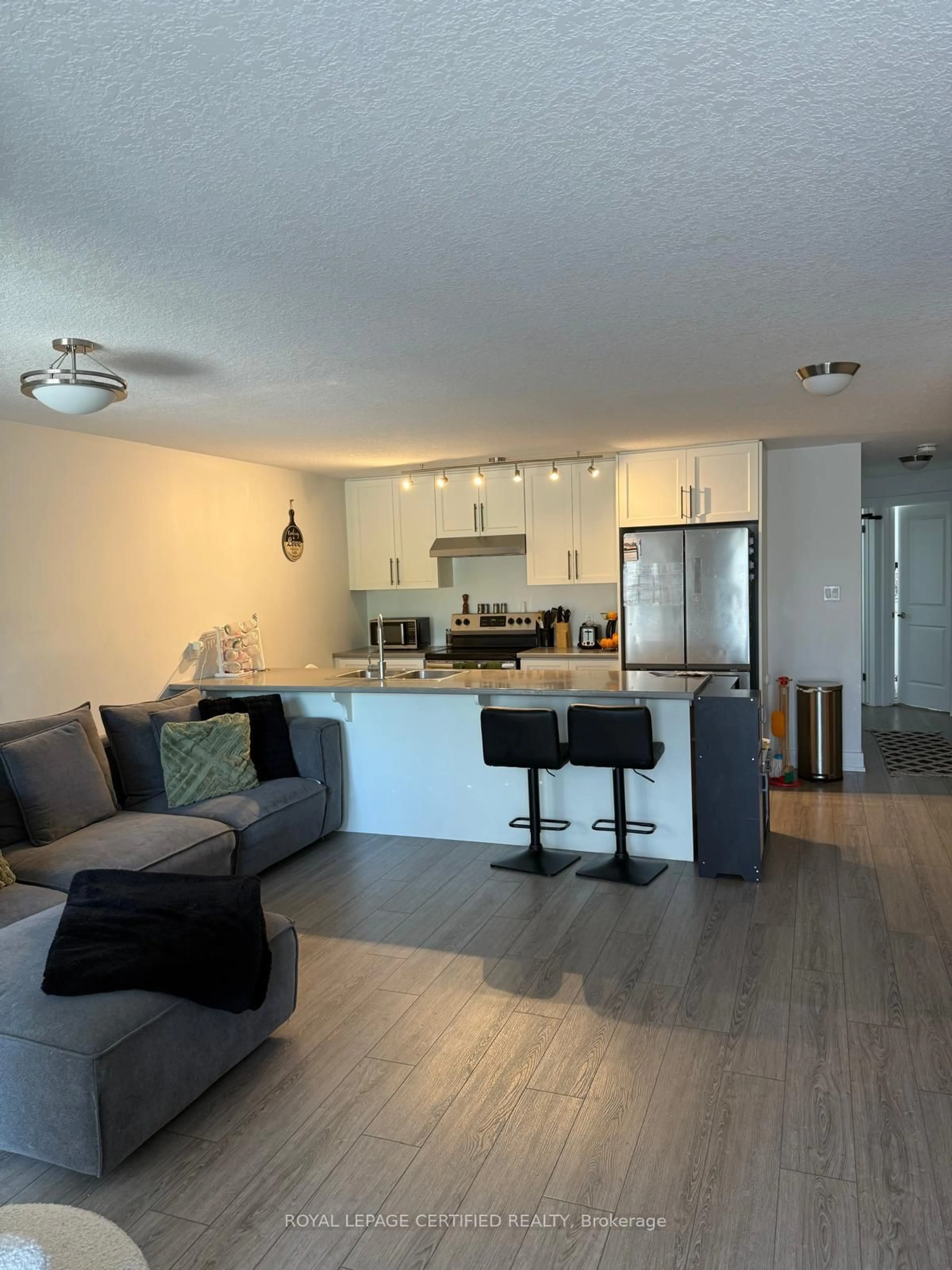 Open concept kitchen, unknown for 17 Centre St #202, Orangeville Ontario L9W 2W9