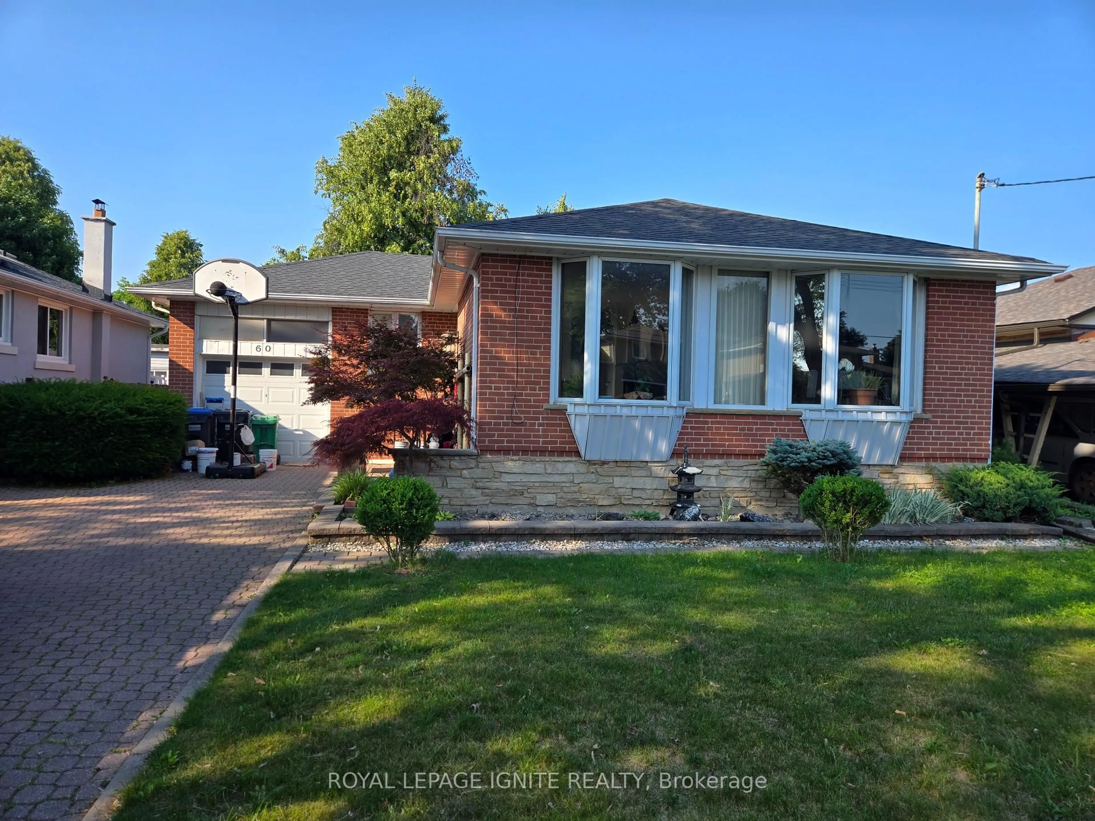 Unknown for 60 Kimbark Dr, Brampton Ontario L6X 2A4