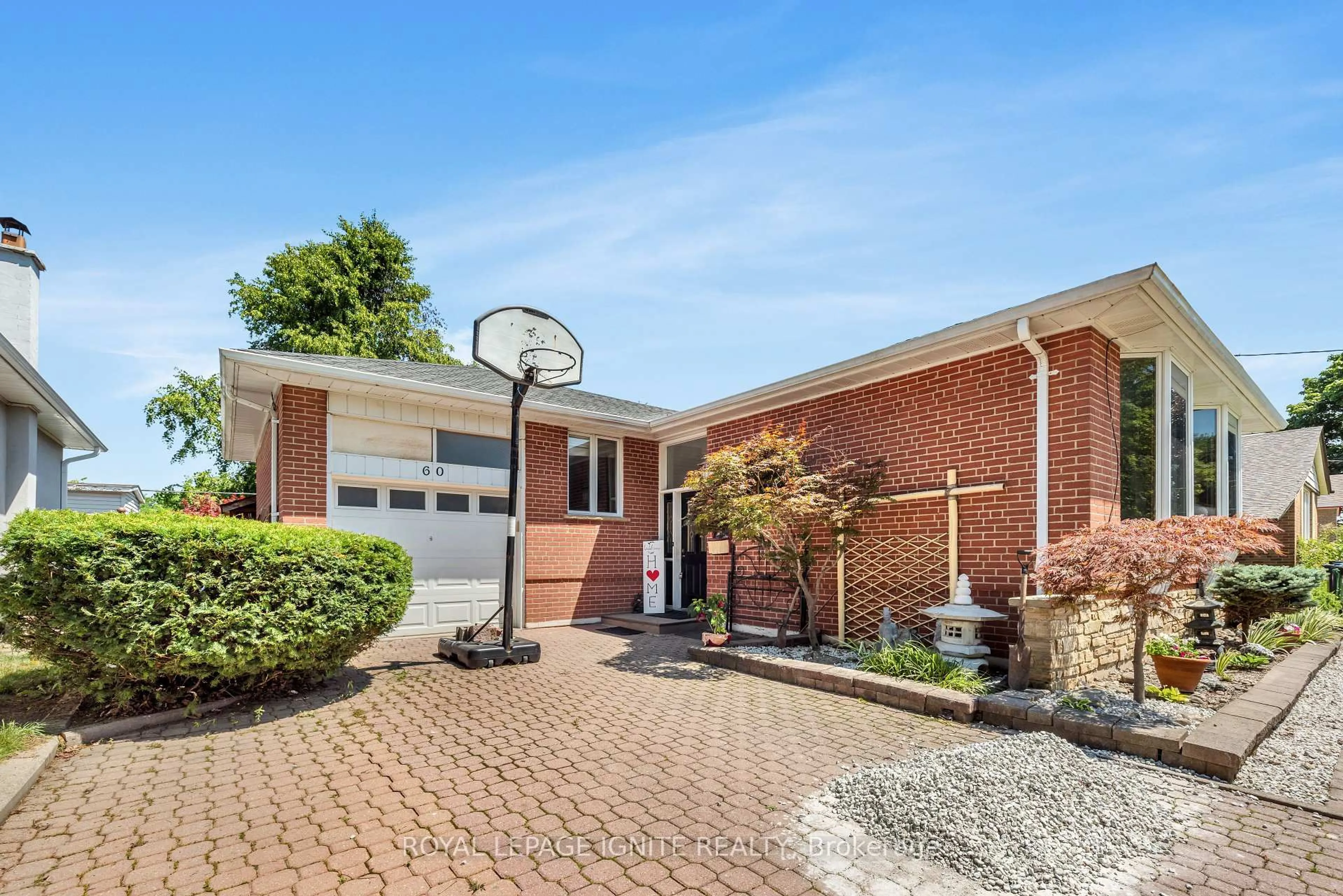 Home with brick exterior material, street for 60 Kimbark Dr, Brampton Ontario L6X 2A4