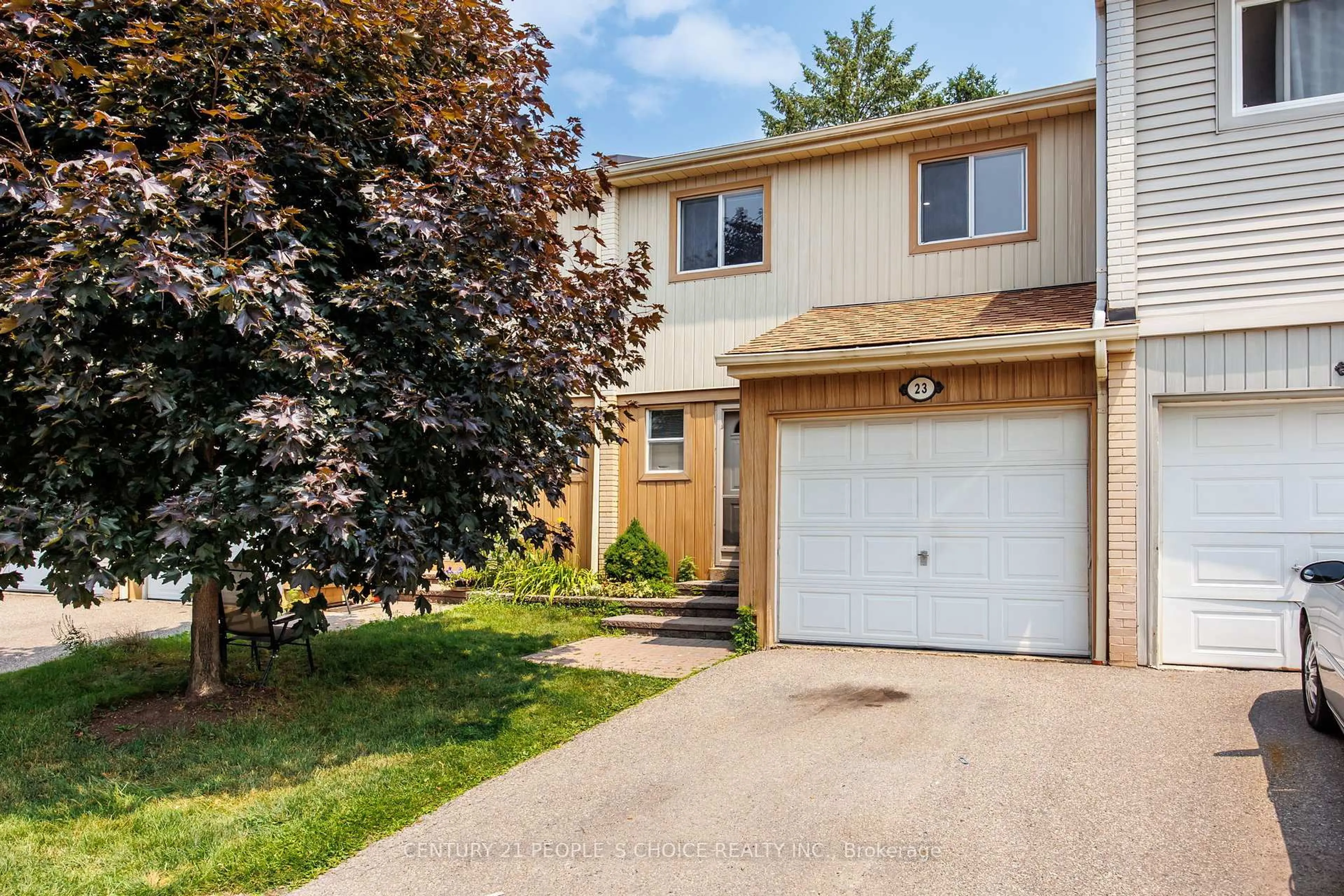 Home with vinyl exterior material, street for 3500 Glen Erin Dr #23, Mississauga Ontario L5L 1W6