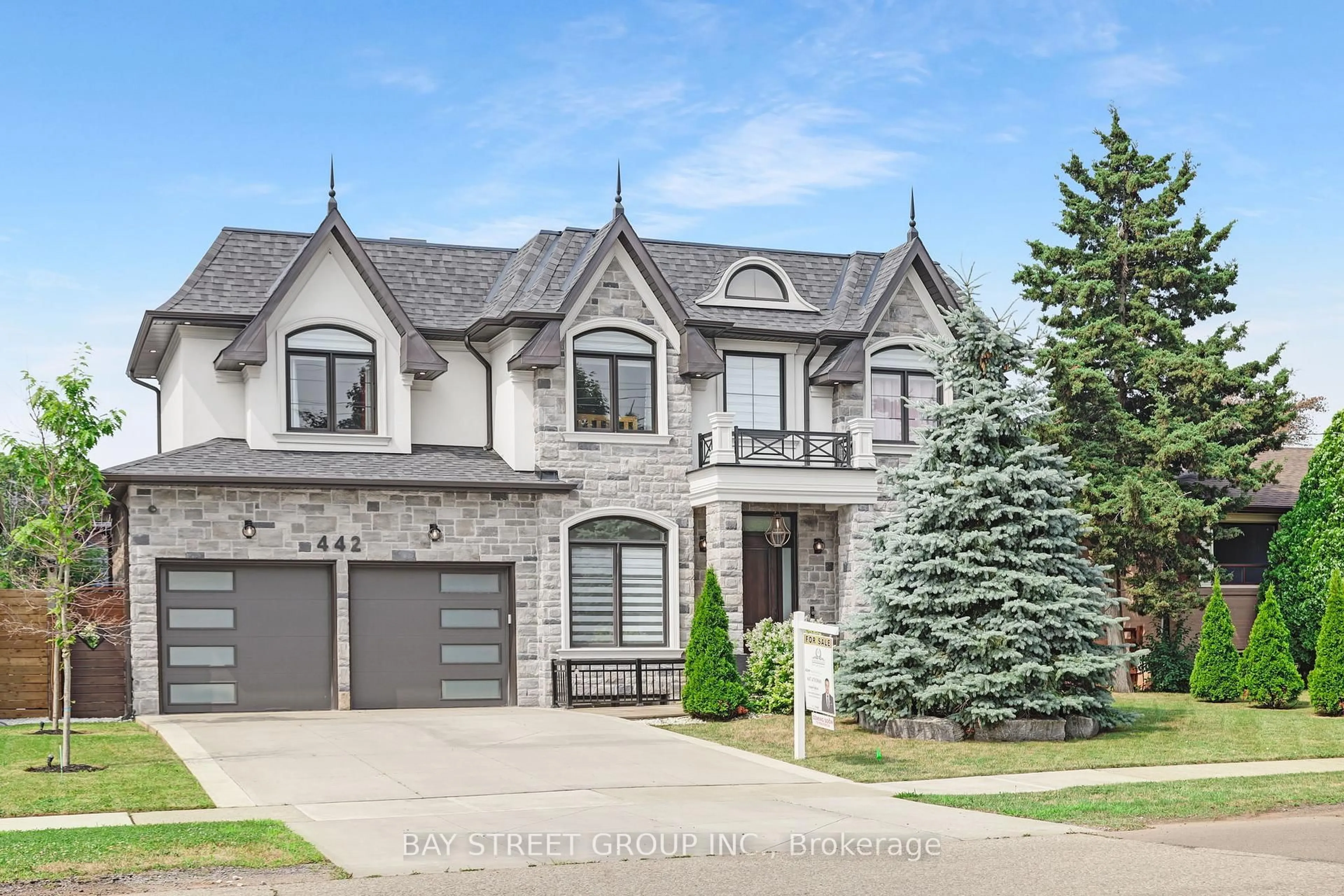 Home with brick exterior material, street for 442 Sherin Dr, Oakville Ontario L6L 4J5