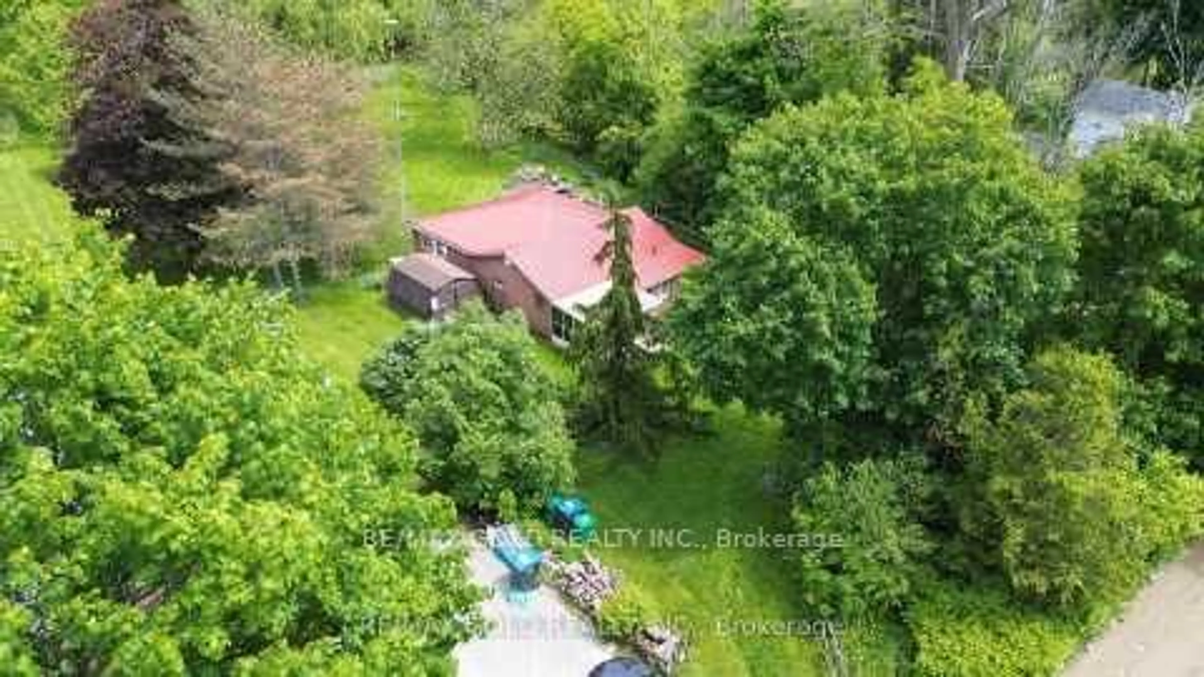 A pic from outside/outdoor area/front of a property/back of a property/a pic from drone, forest/trees view for 179 Ferndale Park Rd, Caledon Ontario L7C 3J7