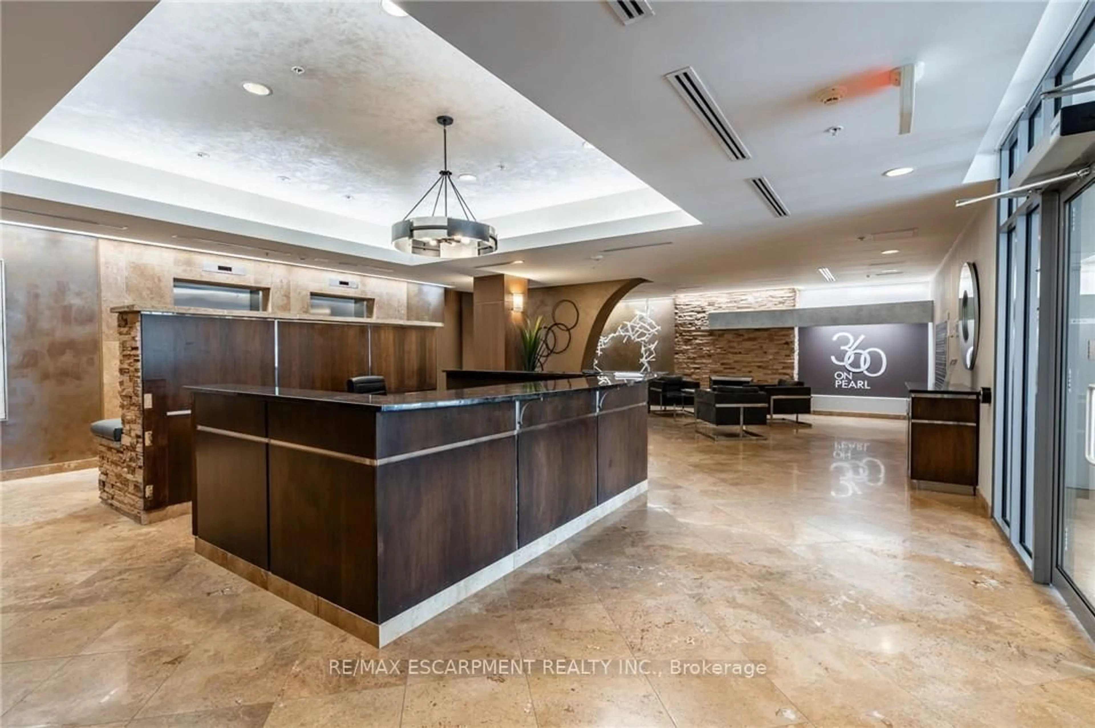 Lobby for 360 Pearl St #1303, Burlington Ontario L7R 1E1