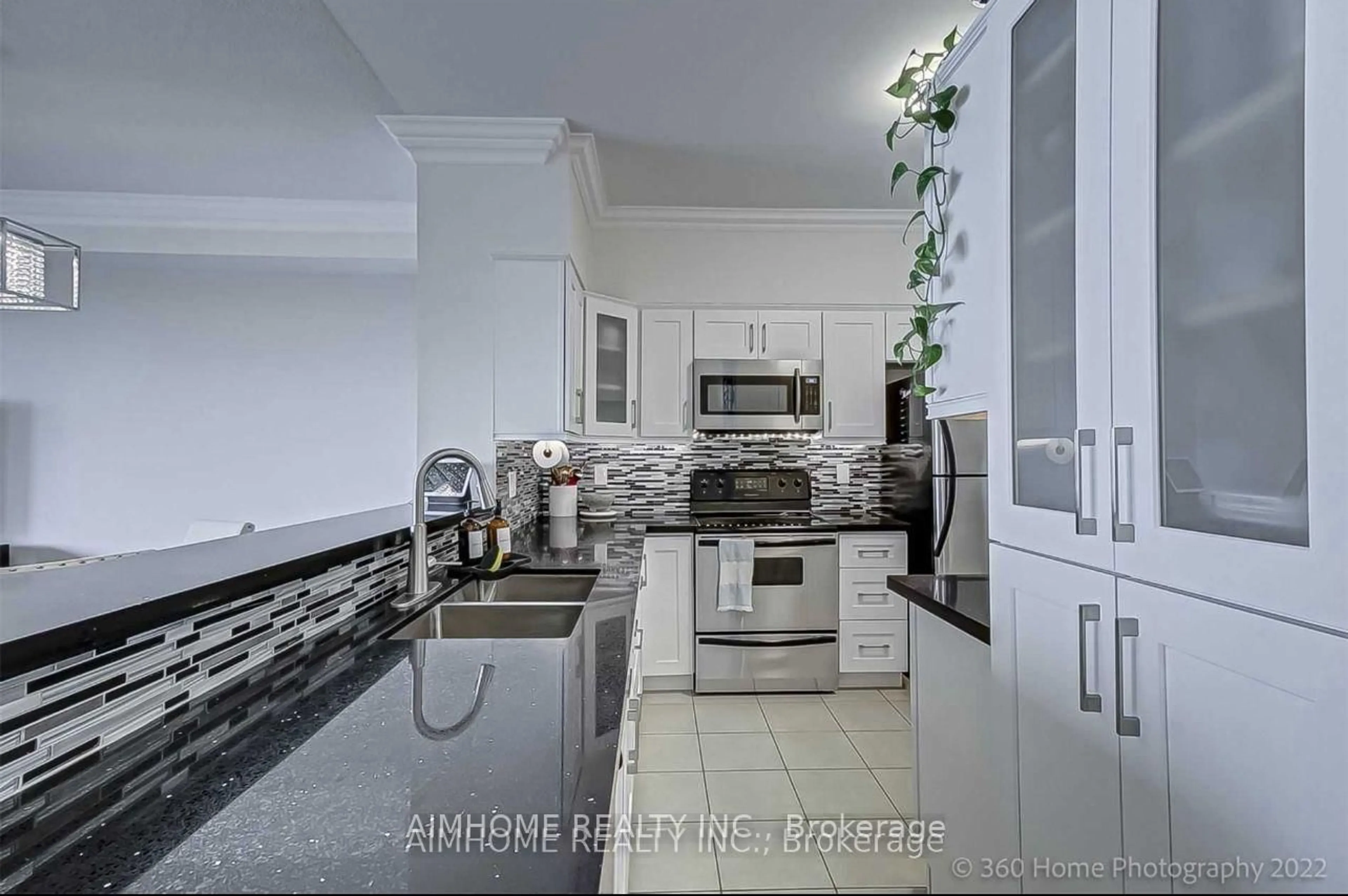 Unknown for 2119 Lakeshore Blvd #607, Toronto Ontario M8V 4E8