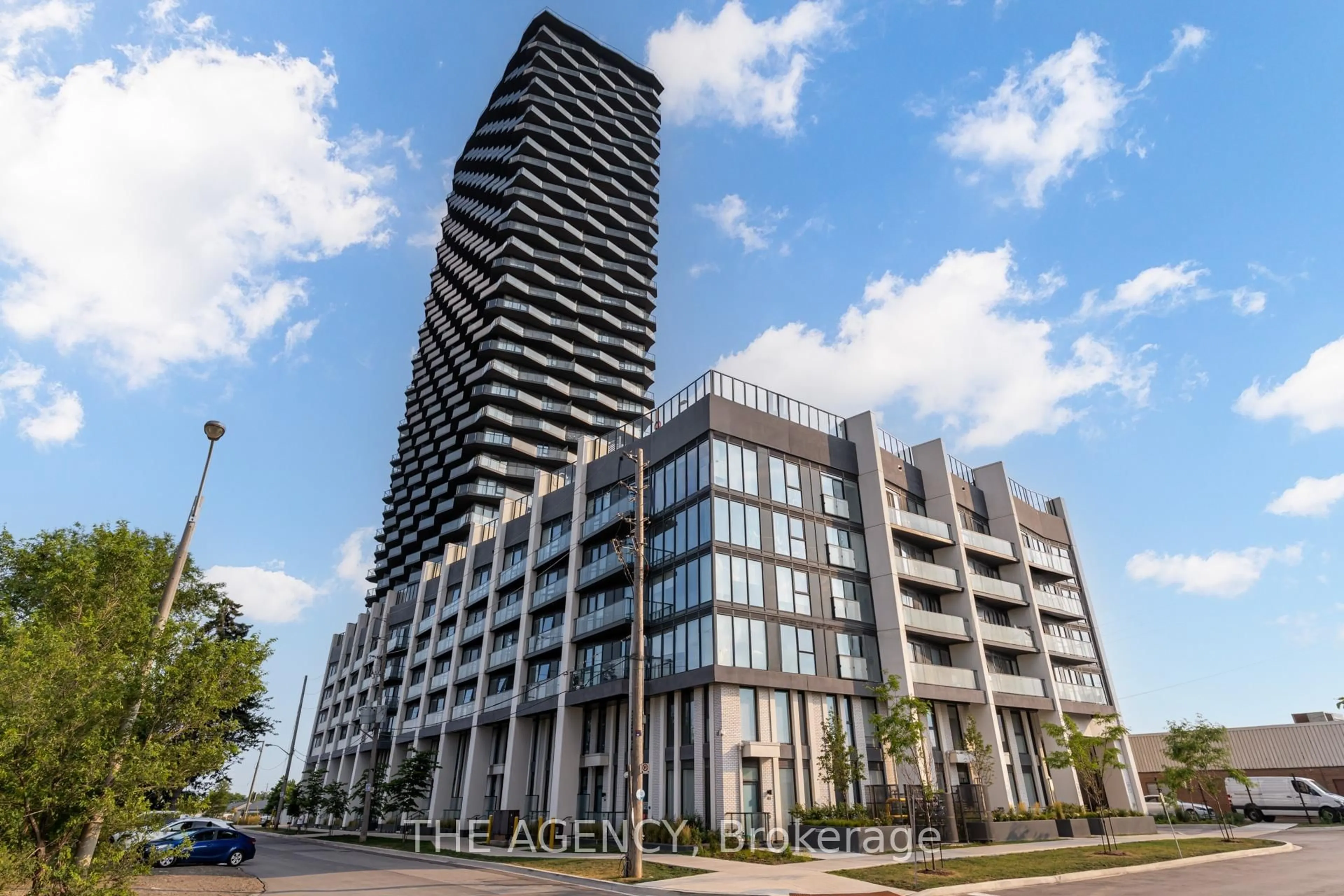 Unknown for 36 Zorra St, Toronto Ontario M8Z 0G5
