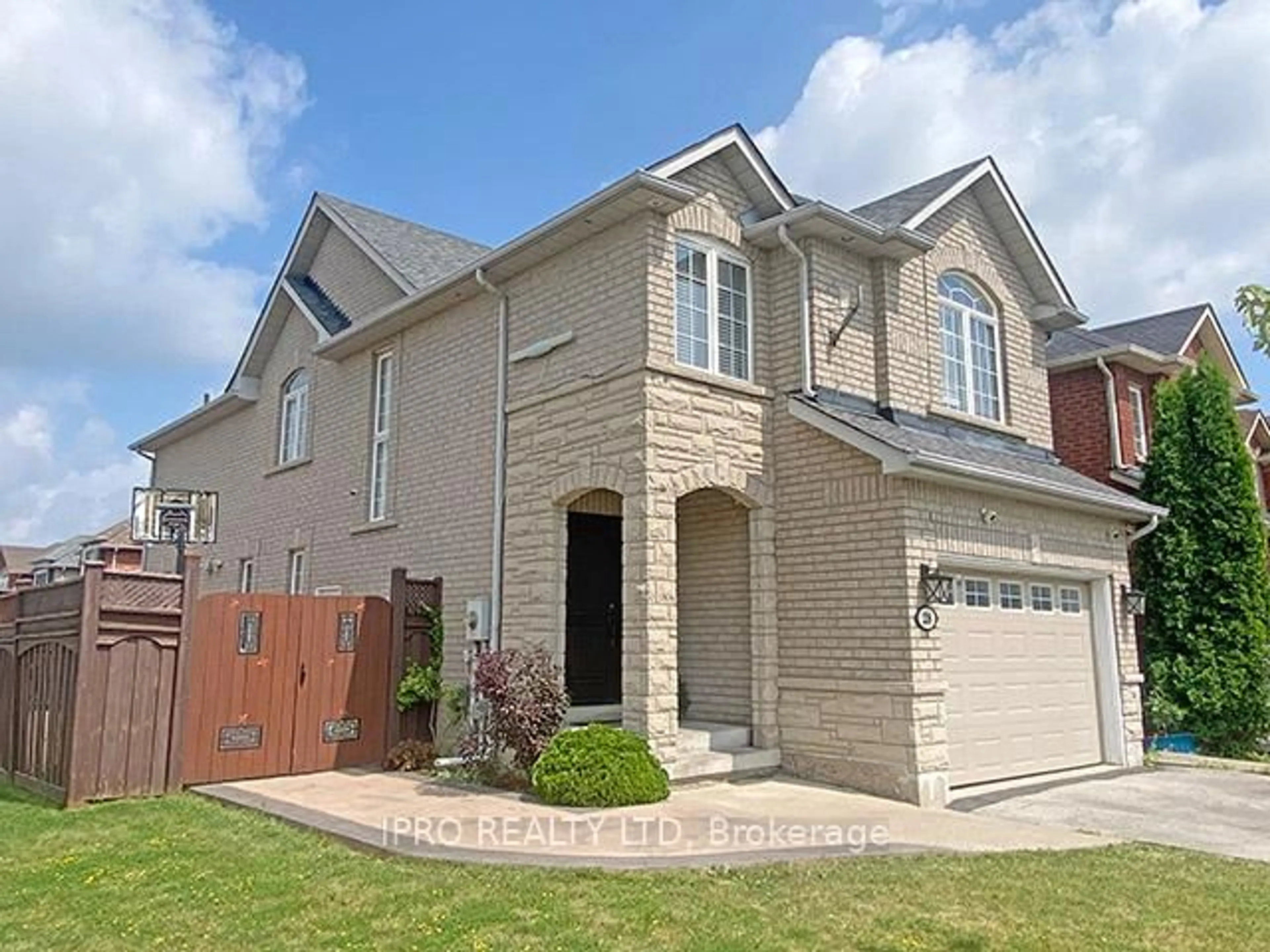 Home with brick exterior material, street for 28 Wakely Blvd, Caledon Ontario L7E 2G9