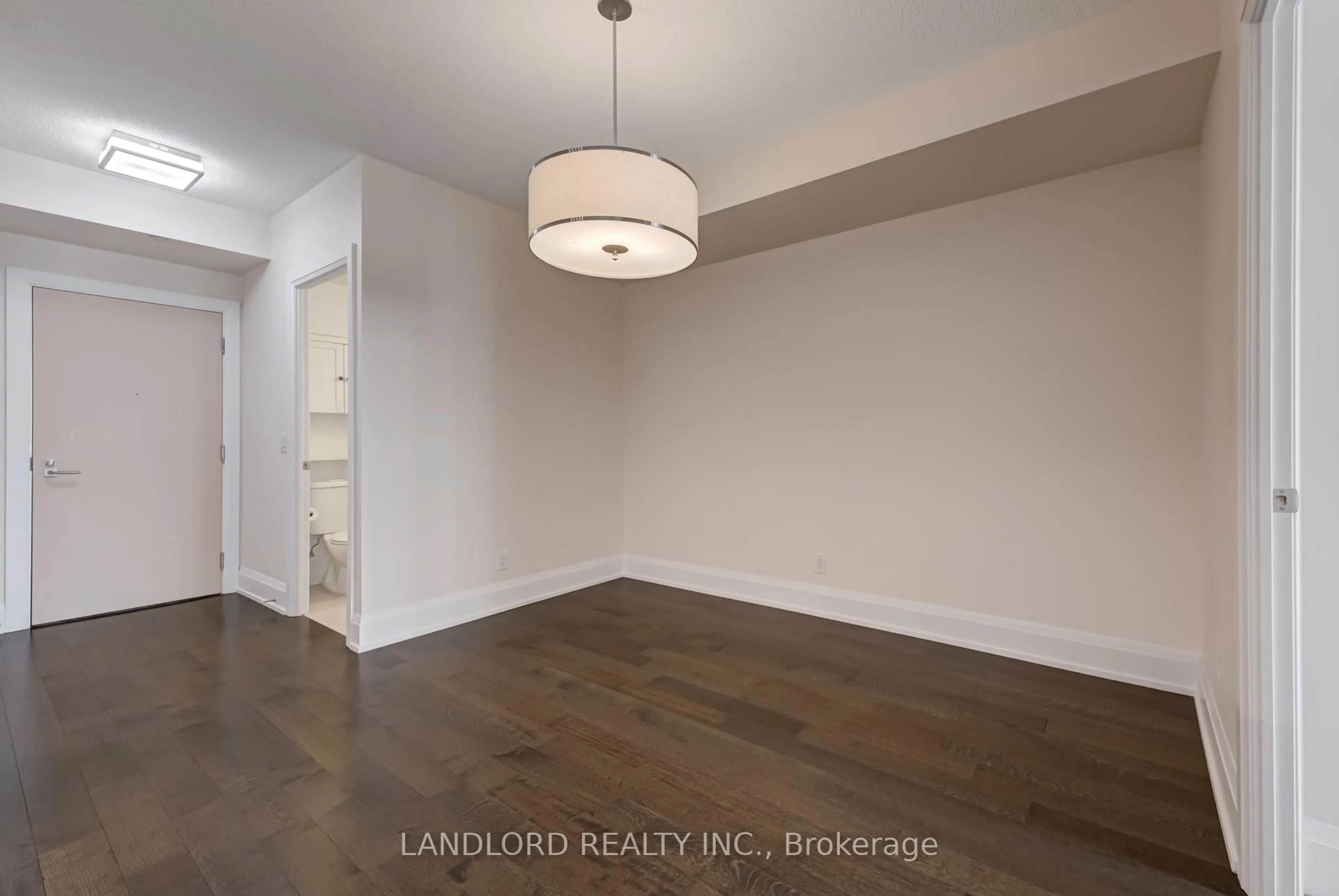 A pic of a room for 1 Old Mill Dr #730, Toronto Ontario M6S 0A1