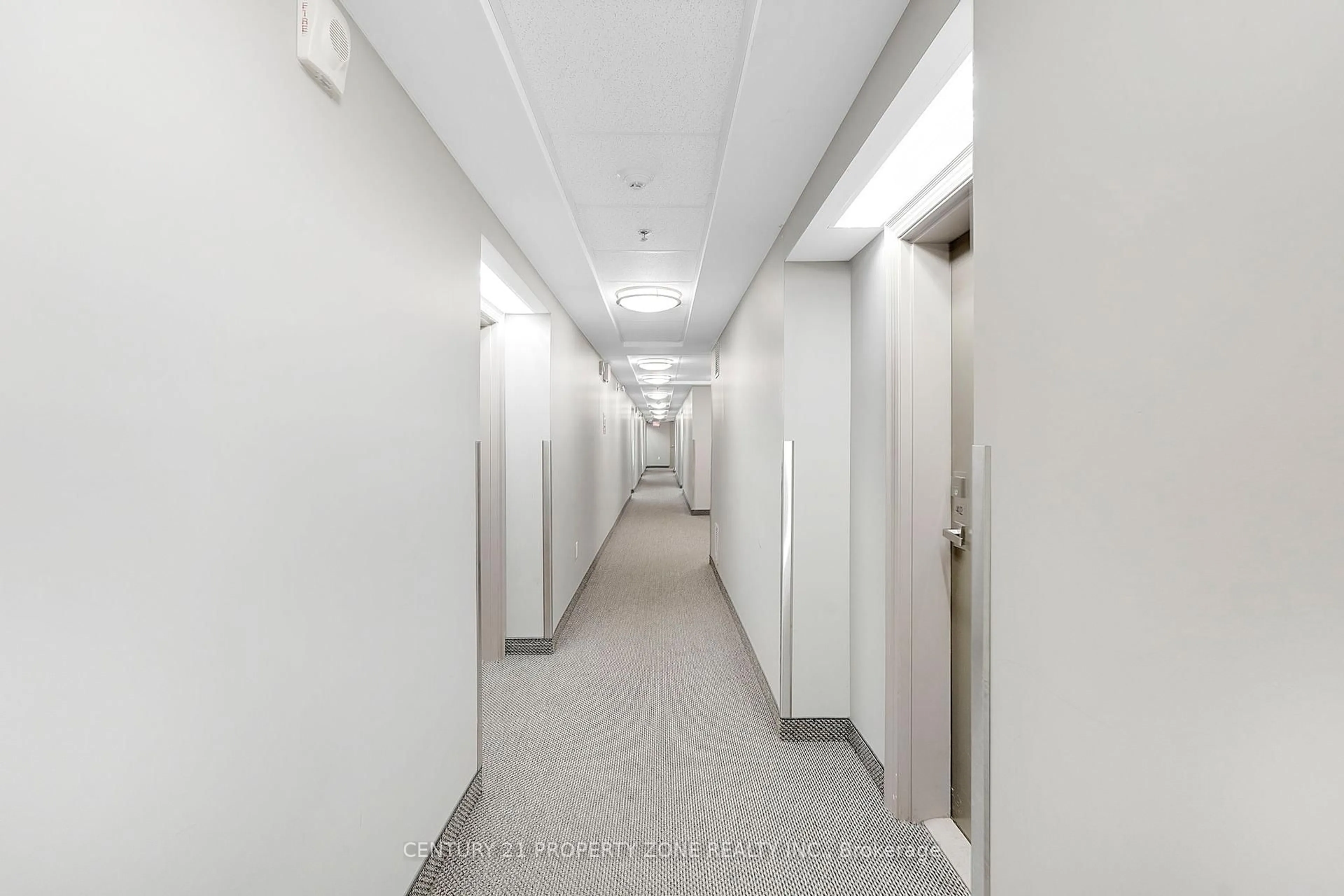 A pic of a room for 70 Baycliffe Cres #412, Brampton Ontario L7A 0Z5