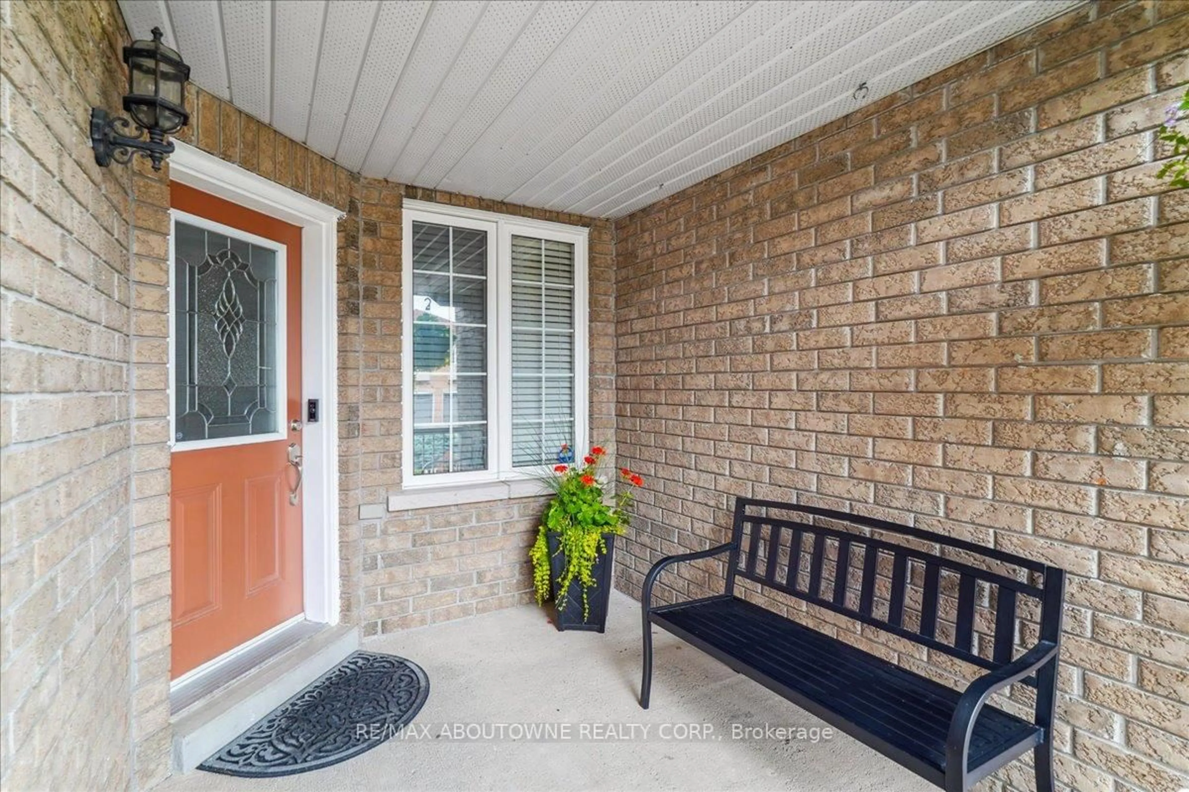 Indoor entryway for 248 Albright Rd, Brampton Ontario L6X 5E7