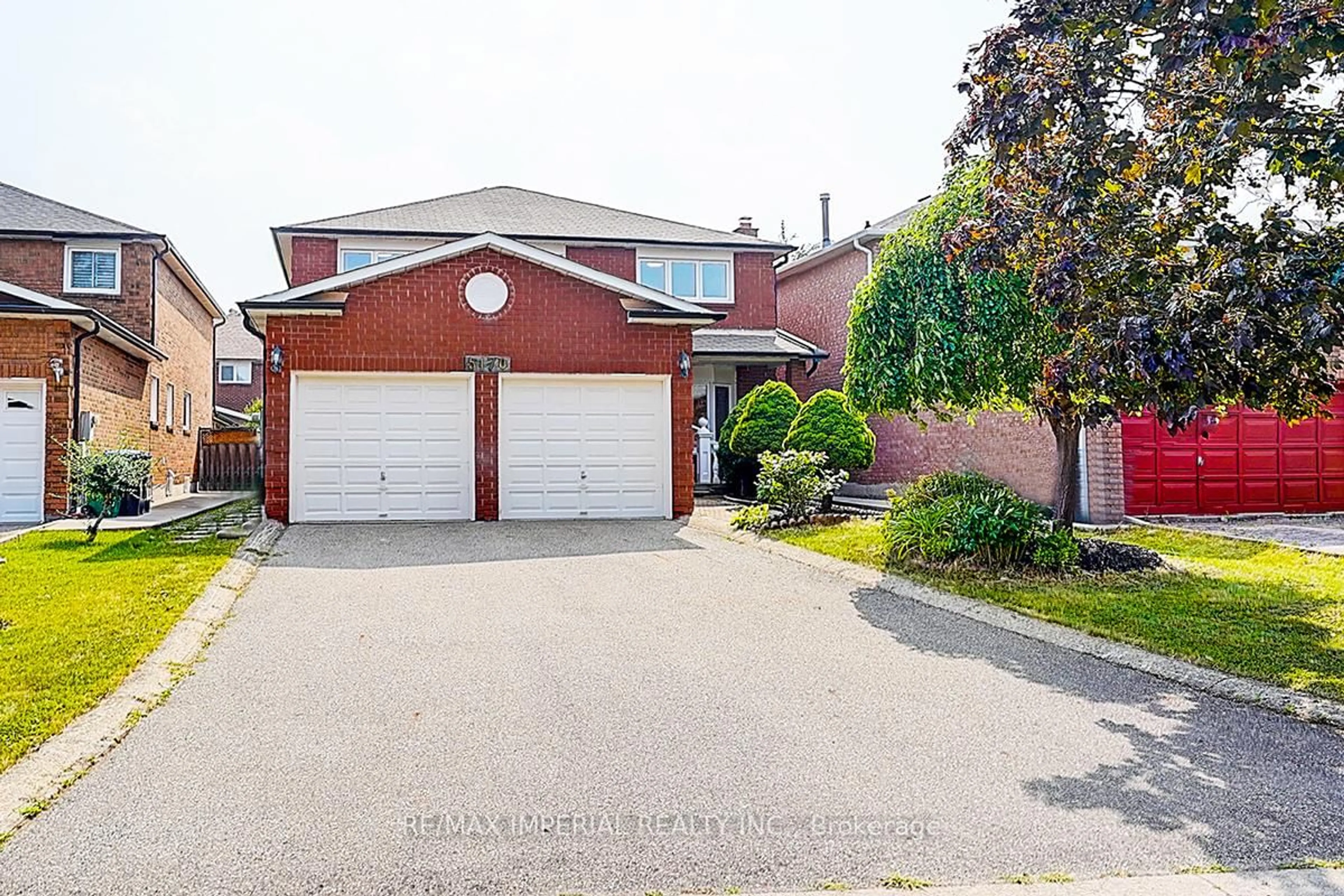 Home with brick exterior material, street for 5170 Sundial Crt, Mississauga Ontario L5R 2S9