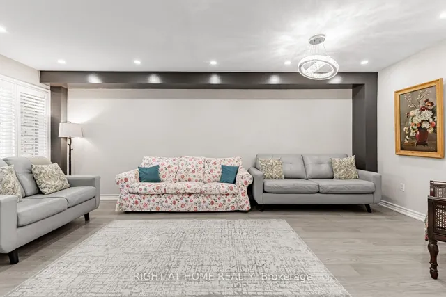 222 Albright Rd, Brampton 5
