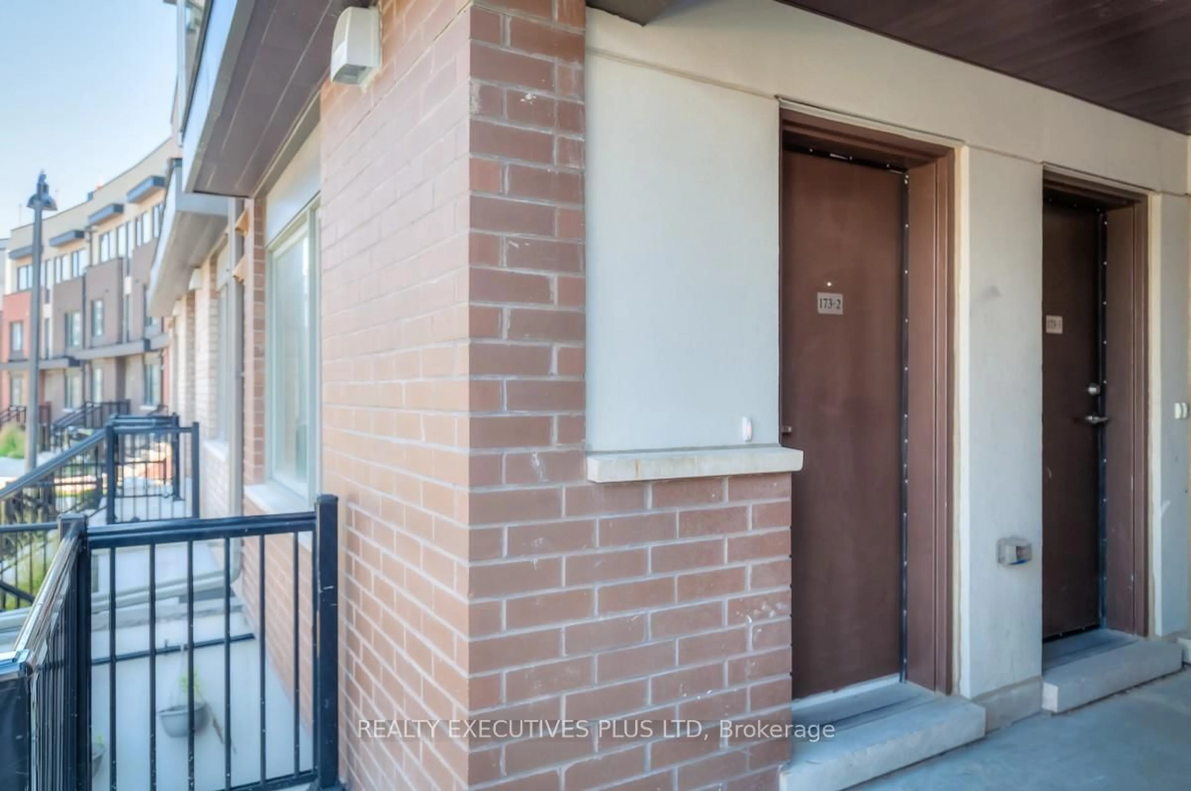 Unknown for 173 William Duncan Rd #2, Toronto Ontario M3K 0B8