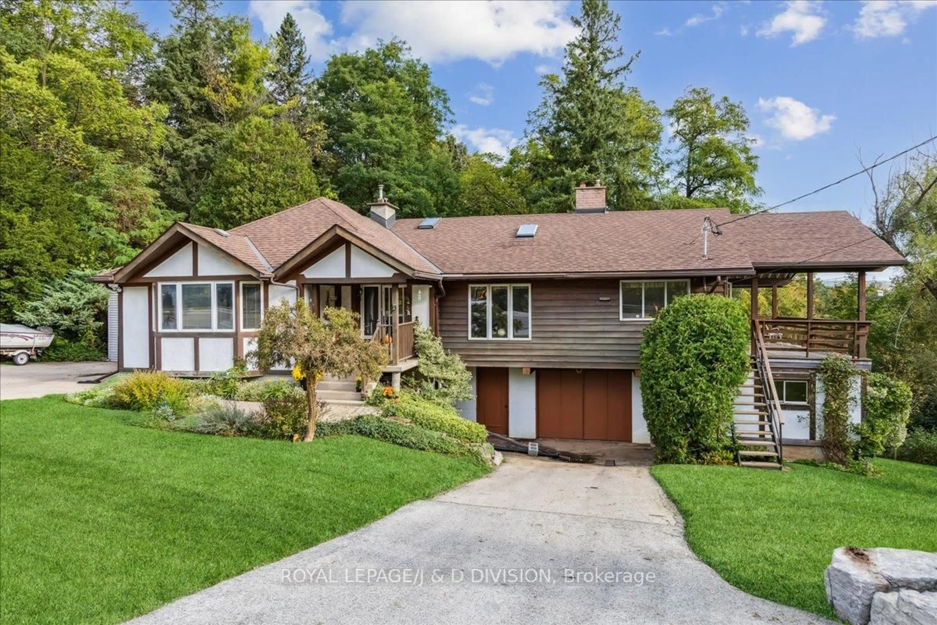 Unknown for 7095 Guelph Line, Milton Ontario L0P 1B0