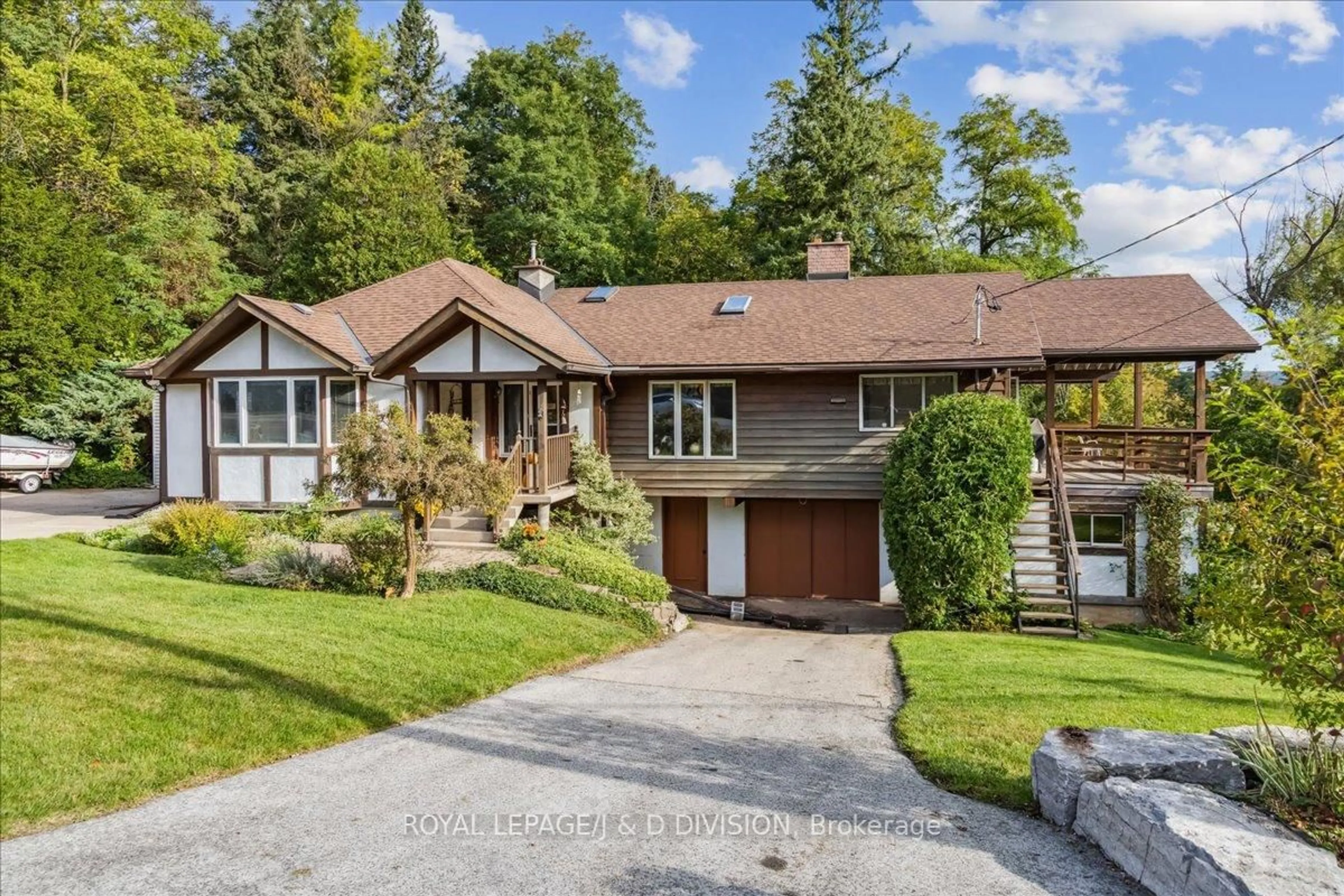 Unknown for 7095 Guelph Line, Milton Ontario L0P 1B0