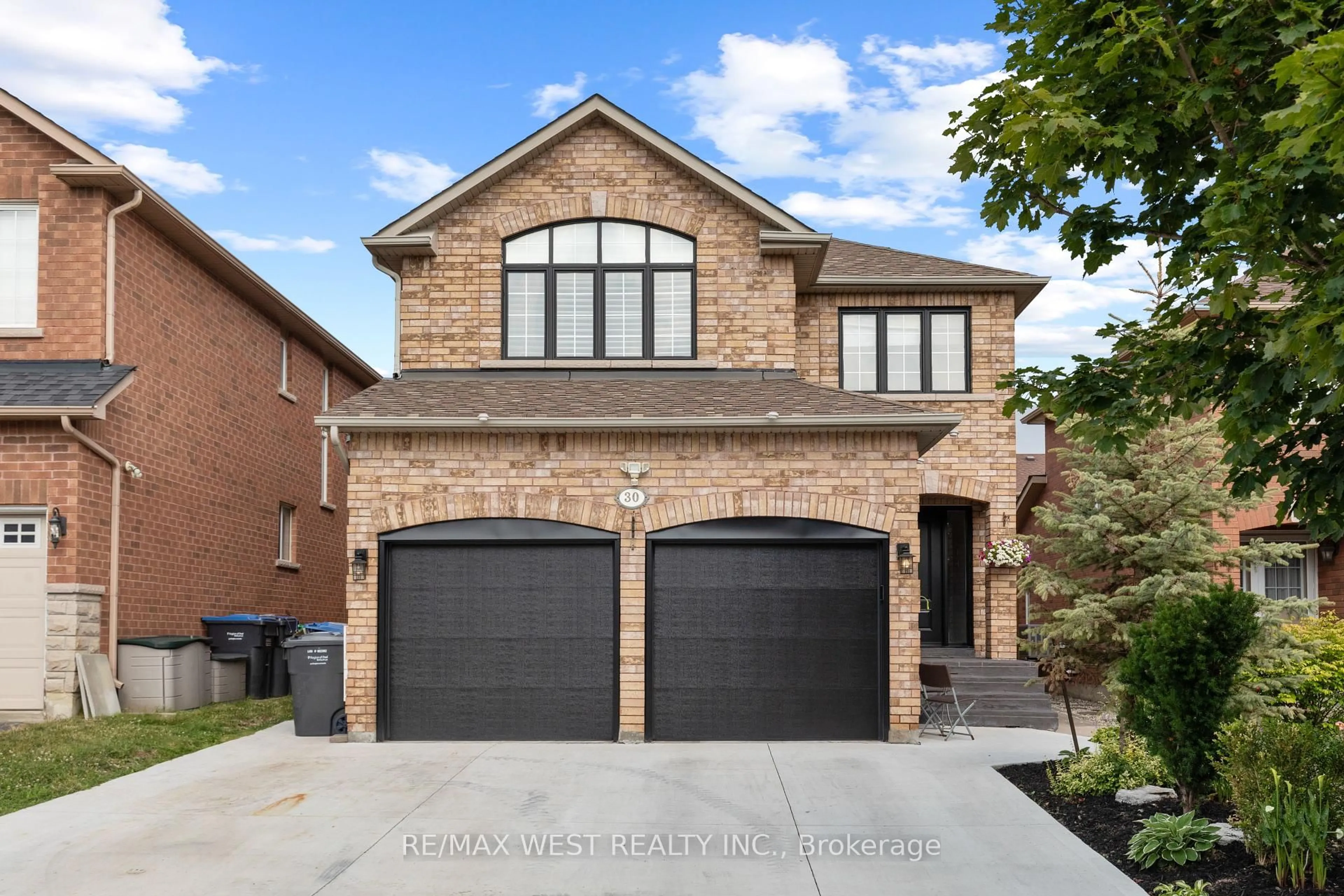 Home with brick exterior material, street for 30 Cross Country Blvd, Caledon Ontario L7E 2N6