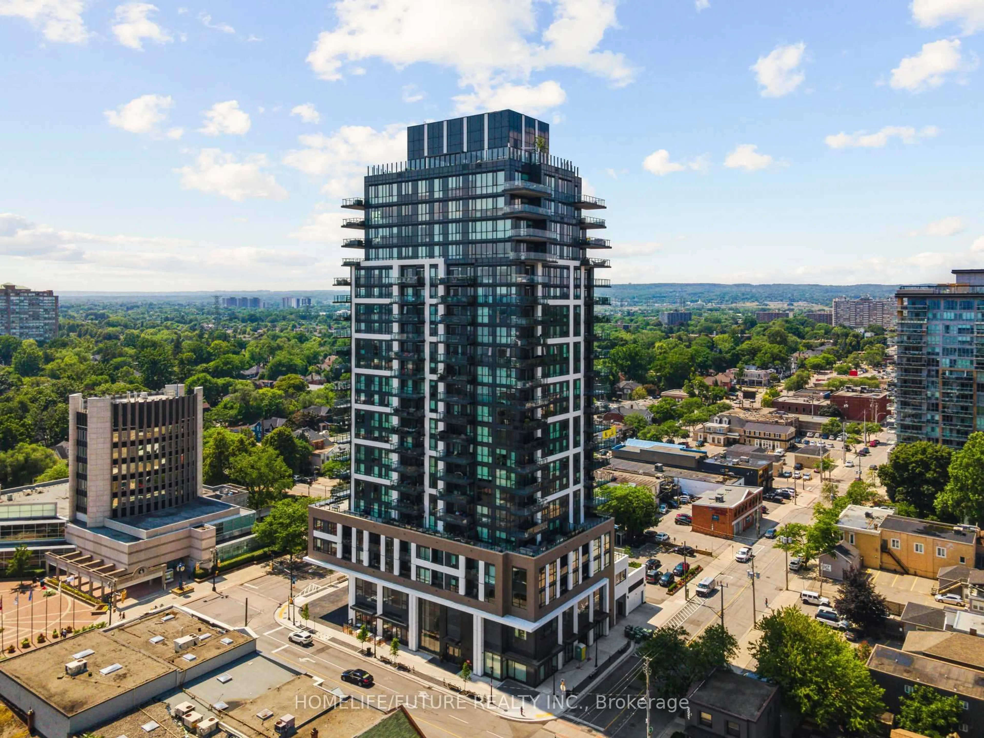 A pic from outside/outdoor area/front of a property/back of a property/a pic from drone, city buildings view from balcony for 2007 James St #1706, Burlington Ontario L7R 0G7
