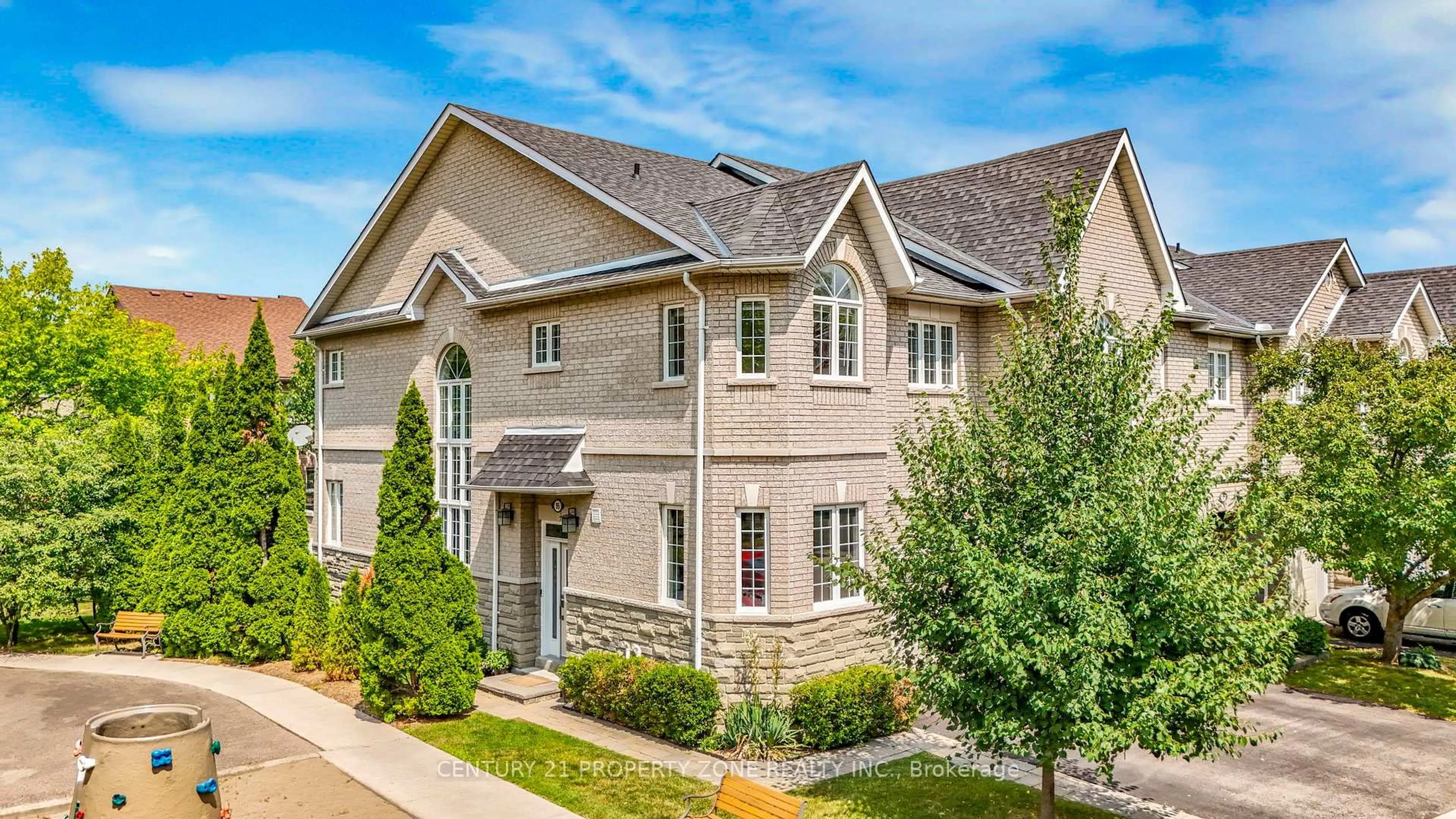 Home with brick exterior material, unknown for 470 Faith Dr #95, Mississauga Ontario L5R 4E8