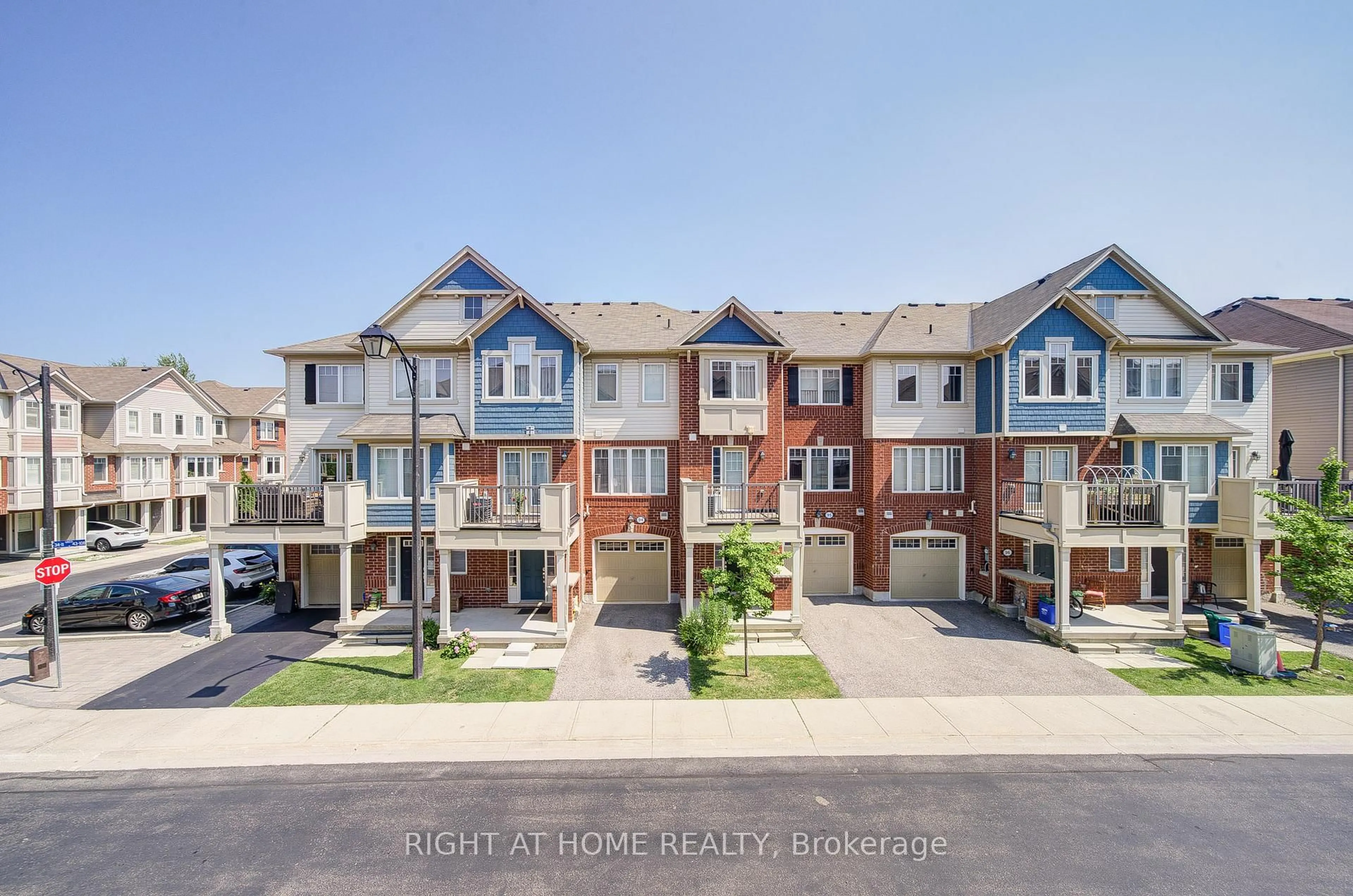 A pic from outside/outdoor area/front of a property/back of a property/a pic from drone, street for 6020 Derry Rd #31, Milton Ontario L9T 8L6