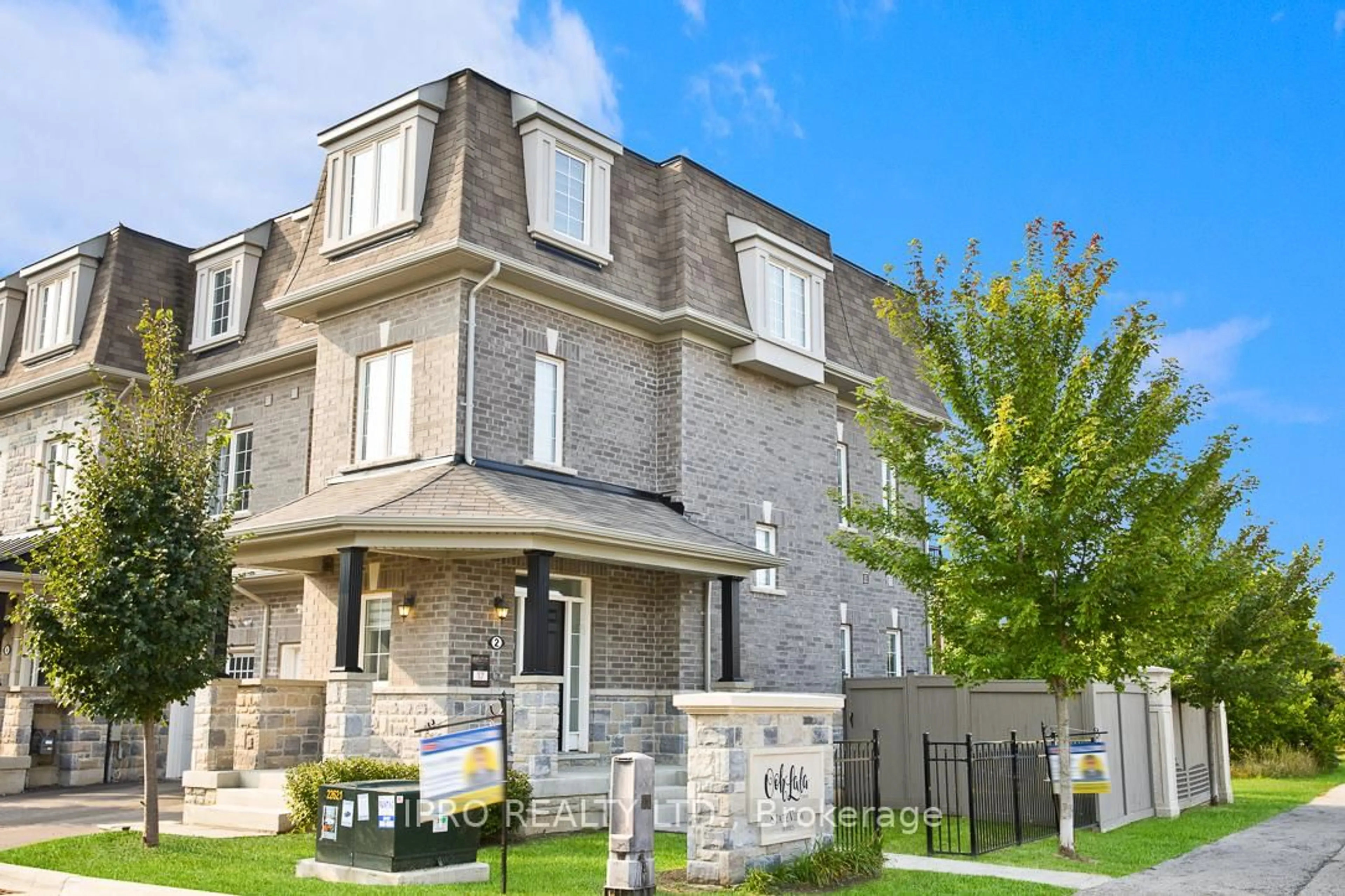 Home with brick exterior material, street for 2 Pomarine Way, Brampton Ontario L6X 0E4