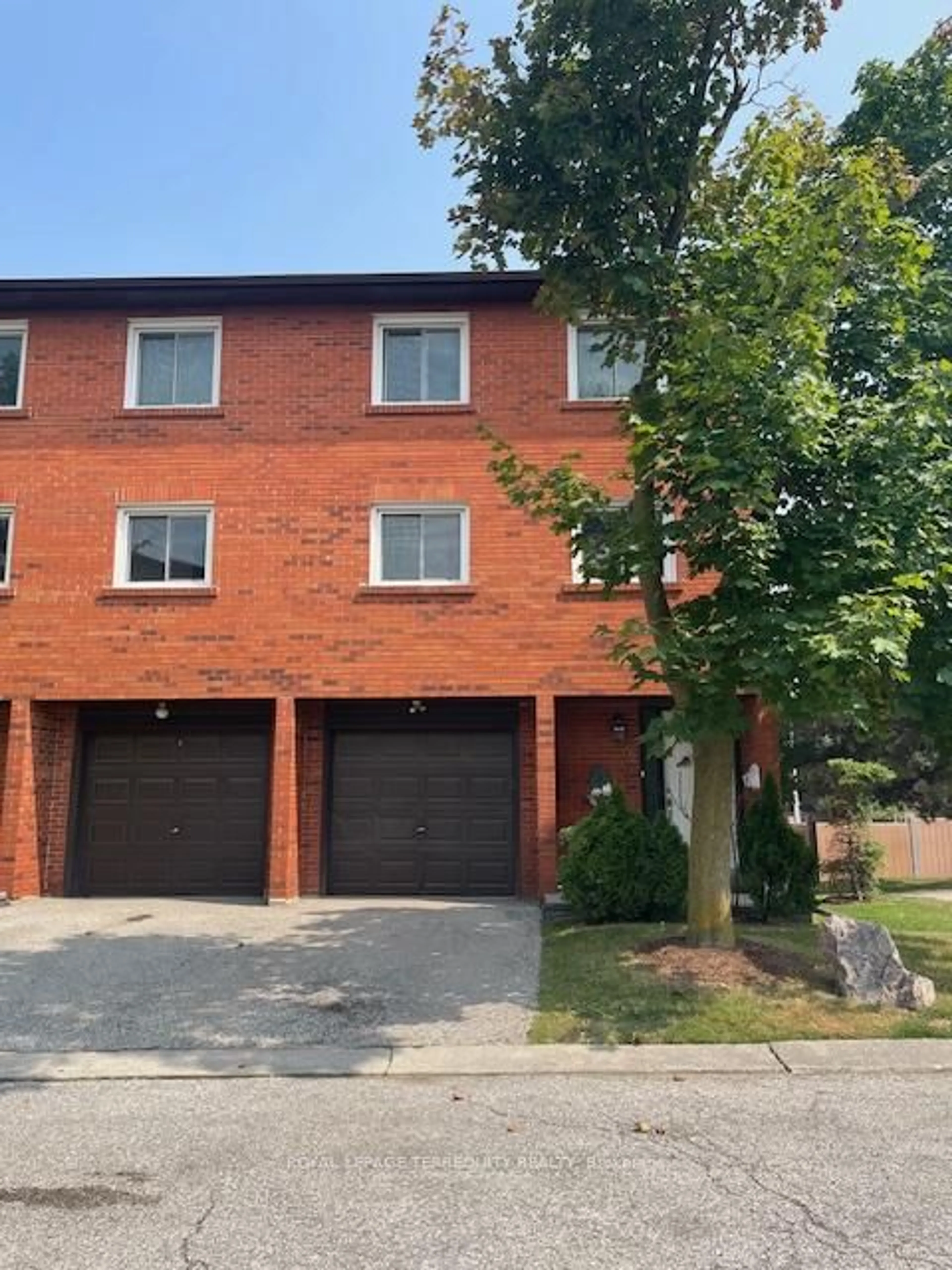 Home with brick exterior material, street for 1755 Rathburn Rd #56, Mississauga Ontario L4W 2M8