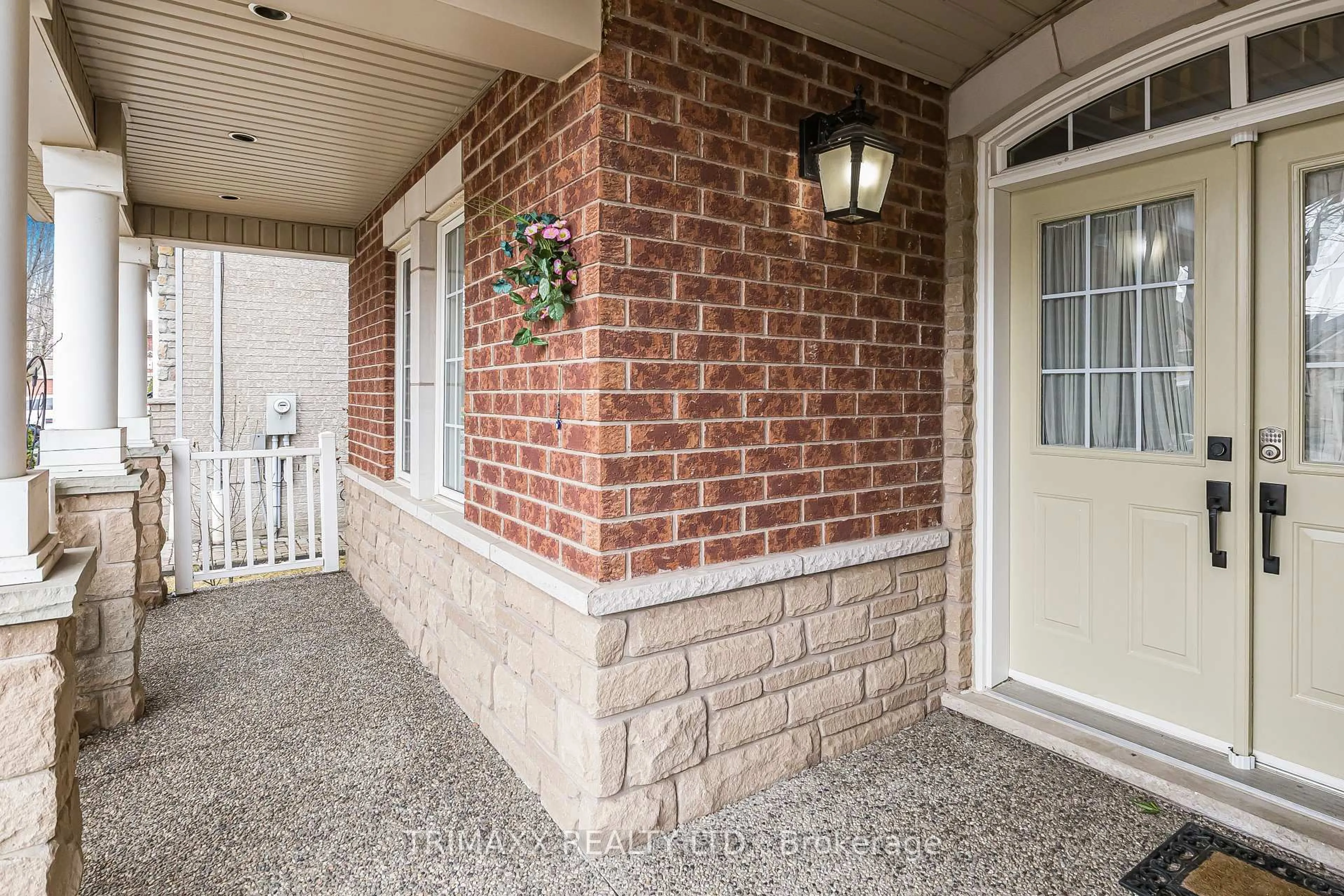 Unknown for 3 Turret Cres, Brampton Ontario L7A 2N9