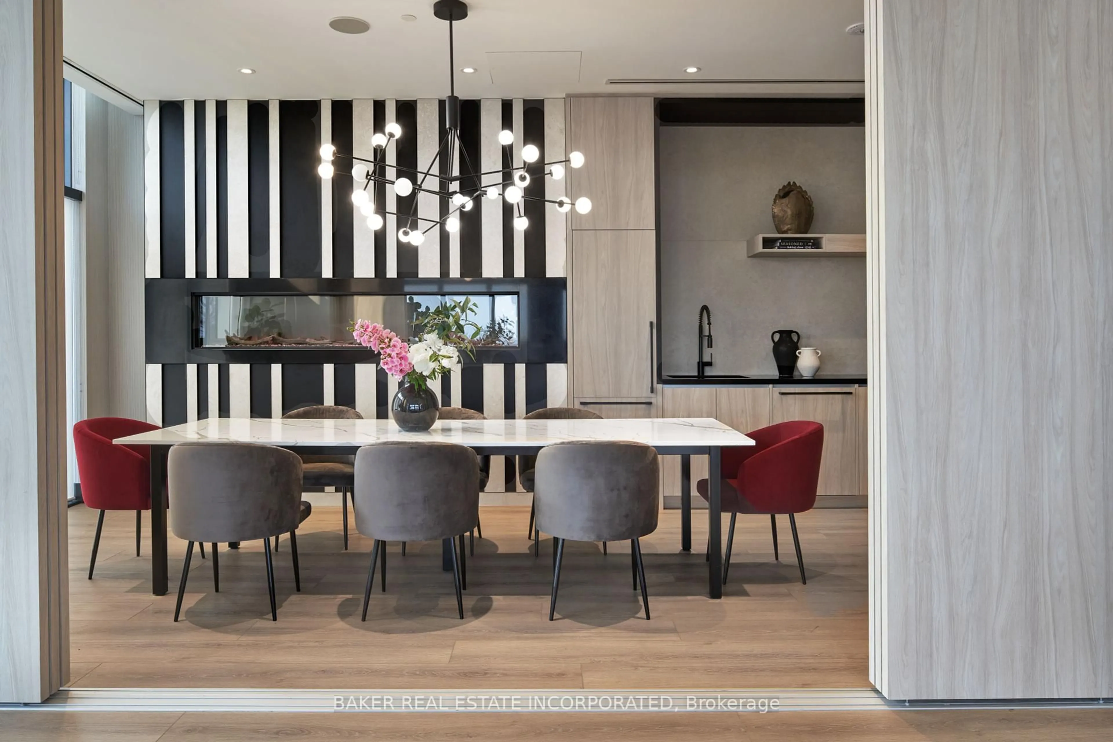 Contemporary kitchen, unknown for 260 Malta Ave #616, Brampton Ontario L6Y 6L7