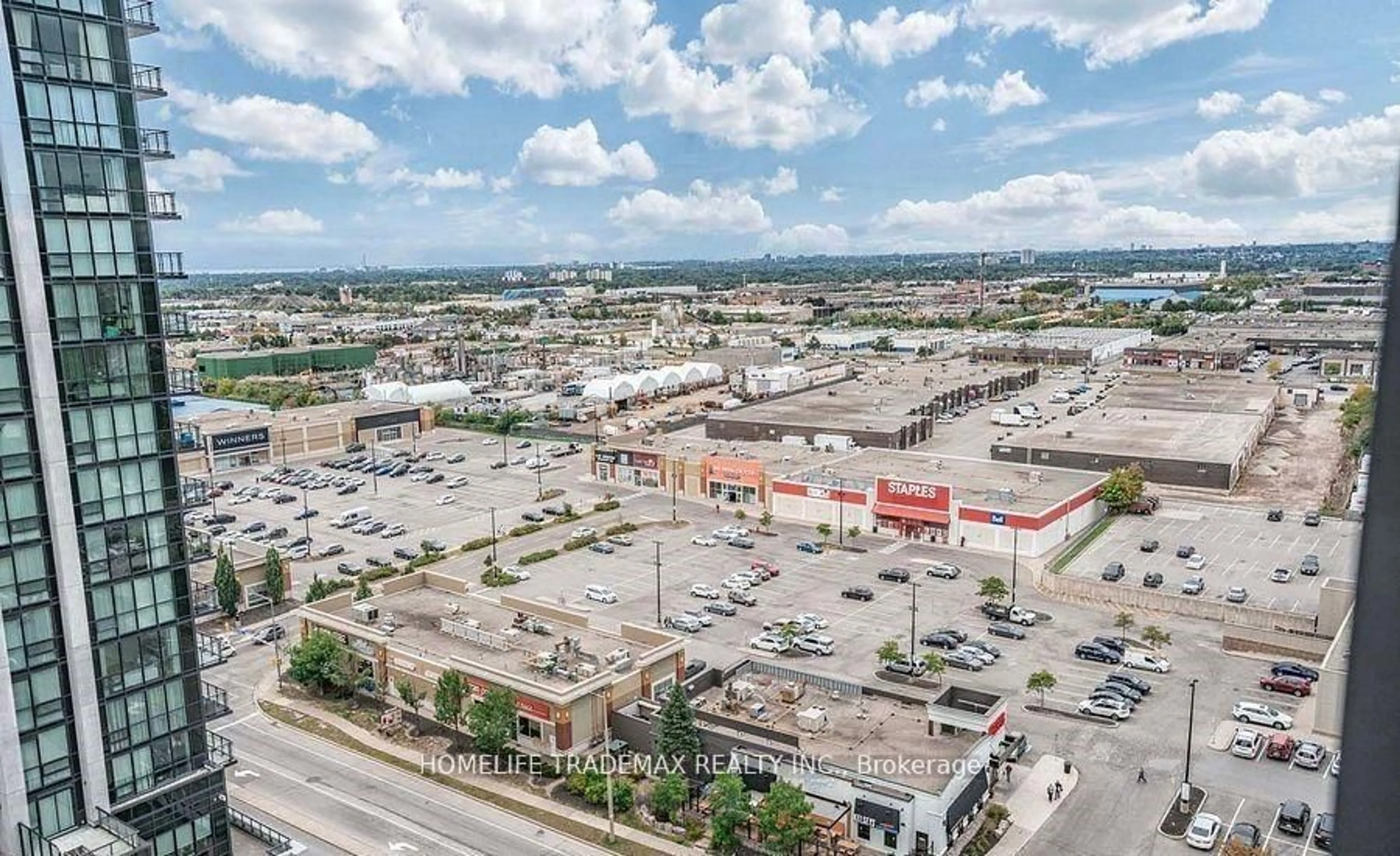 A pic from outside/outdoor area/front of a property/back of a property/a pic from drone, street for 3985 Grand Park Dr #1502, Mississauga Ontario L5B 0H8