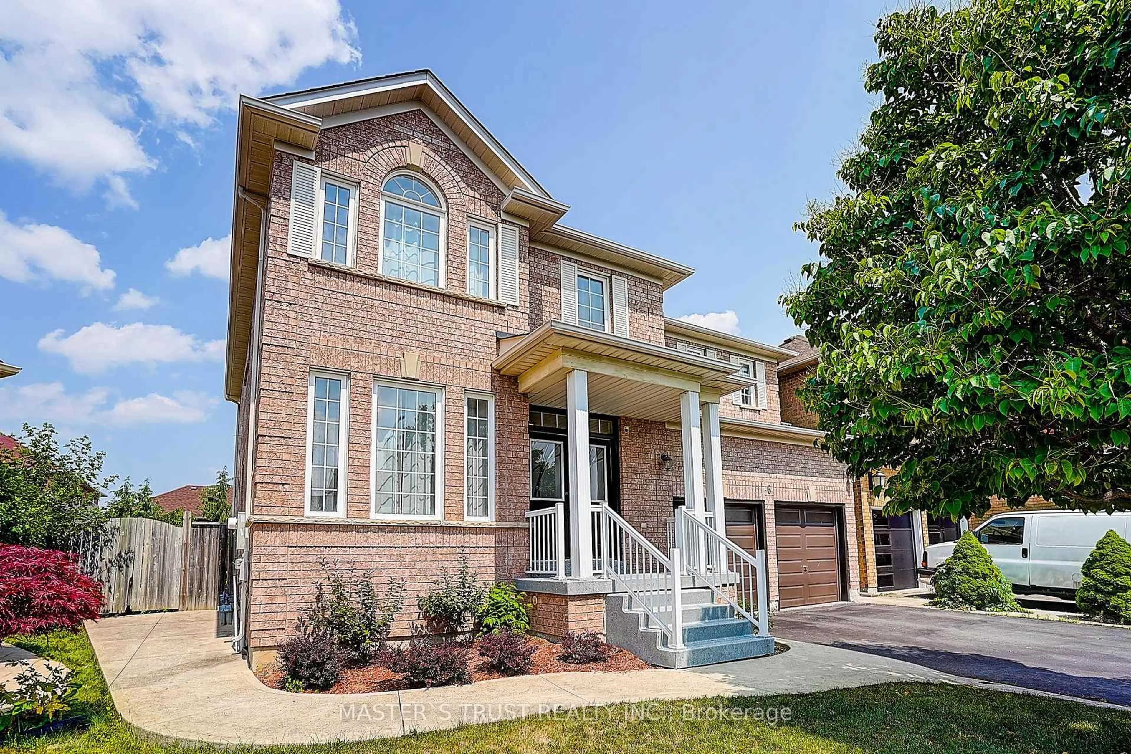 Home with brick exterior material, street for 6 Courtsfield Cres, Brampton Ontario L7A 2E3