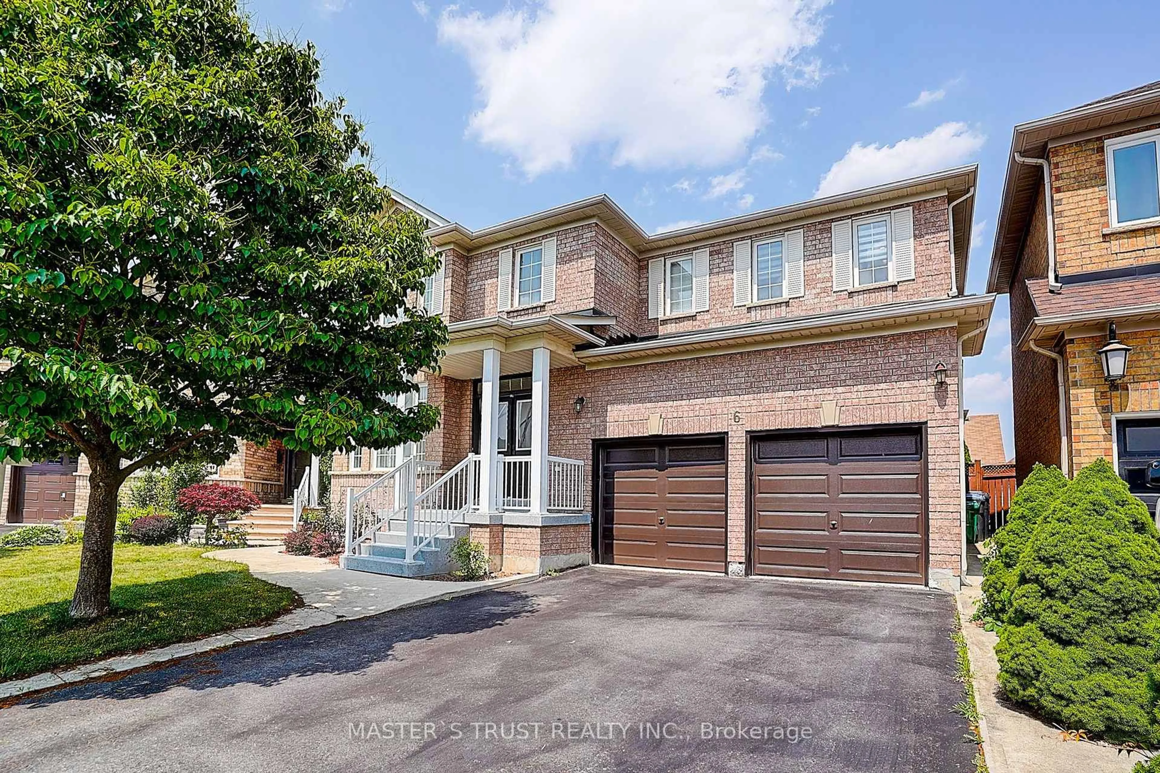 Home with brick exterior material, street for 6 Courtsfield Cres, Brampton Ontario L7A 2E3