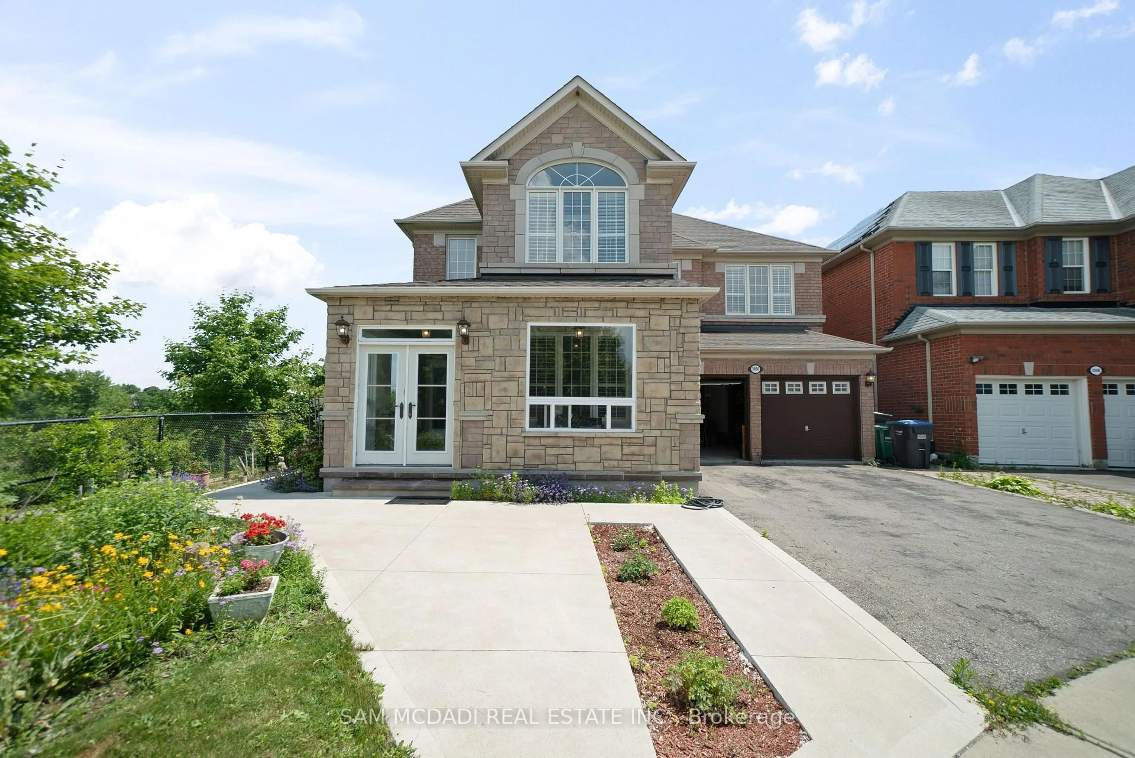 Home with brick exterior material, street for 3860 Pondview Way, Mississauga Ontario L5N 8K1