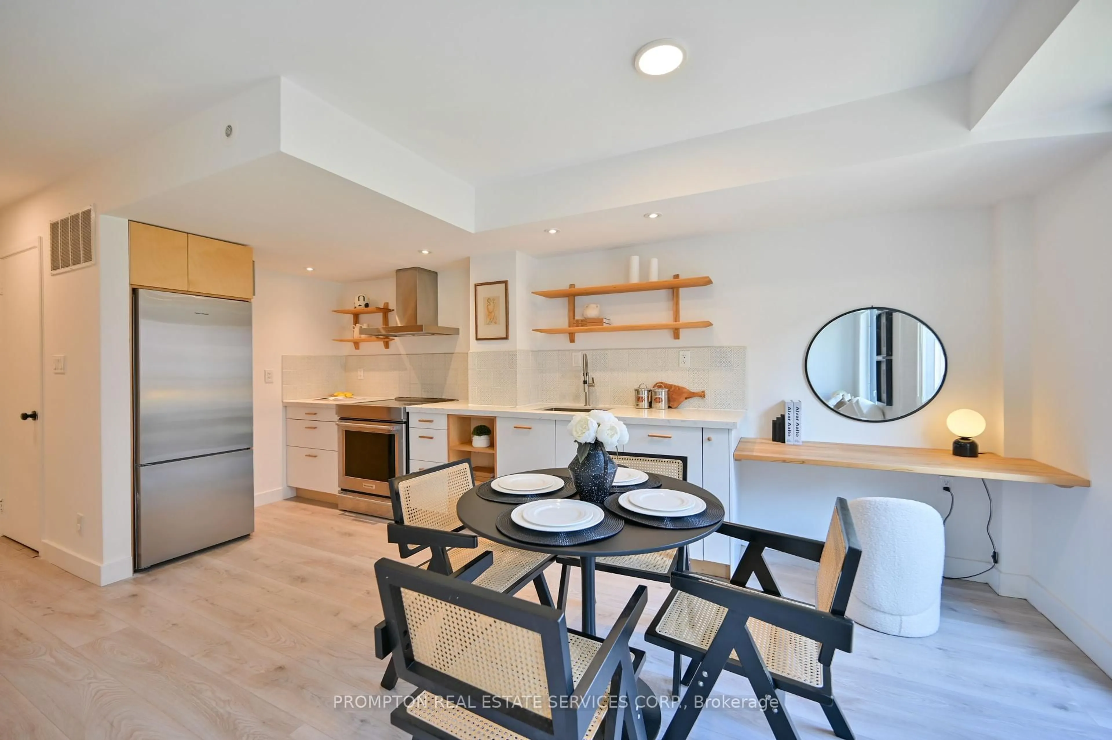 Open concept kitchen, unknown for 18 Laidlaw St #1030, Toronto Ontario M6K 1X2