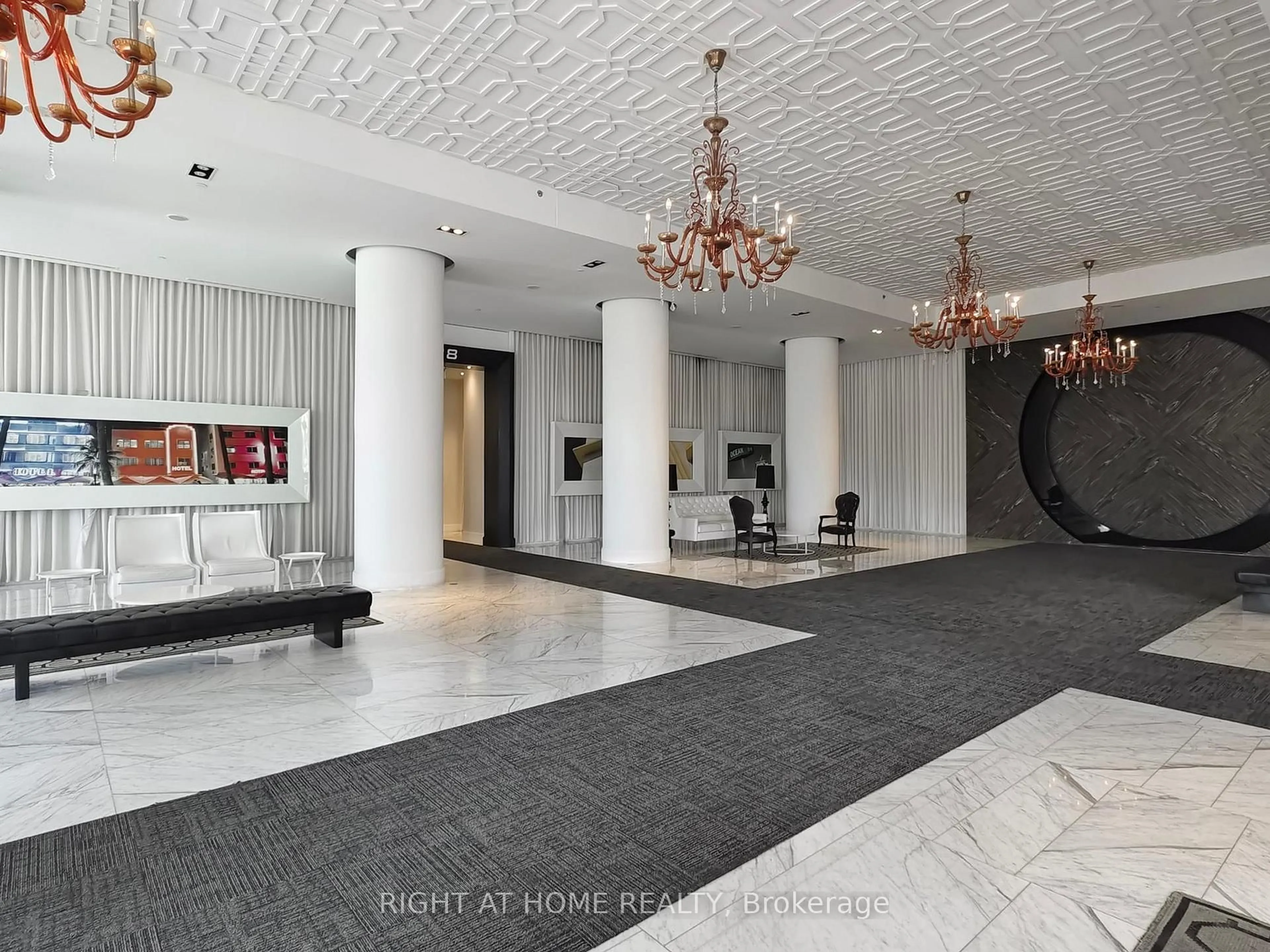 Lobby for 90 Park Lawn Rd #1209, Toronto Ontario M8Y 0B6