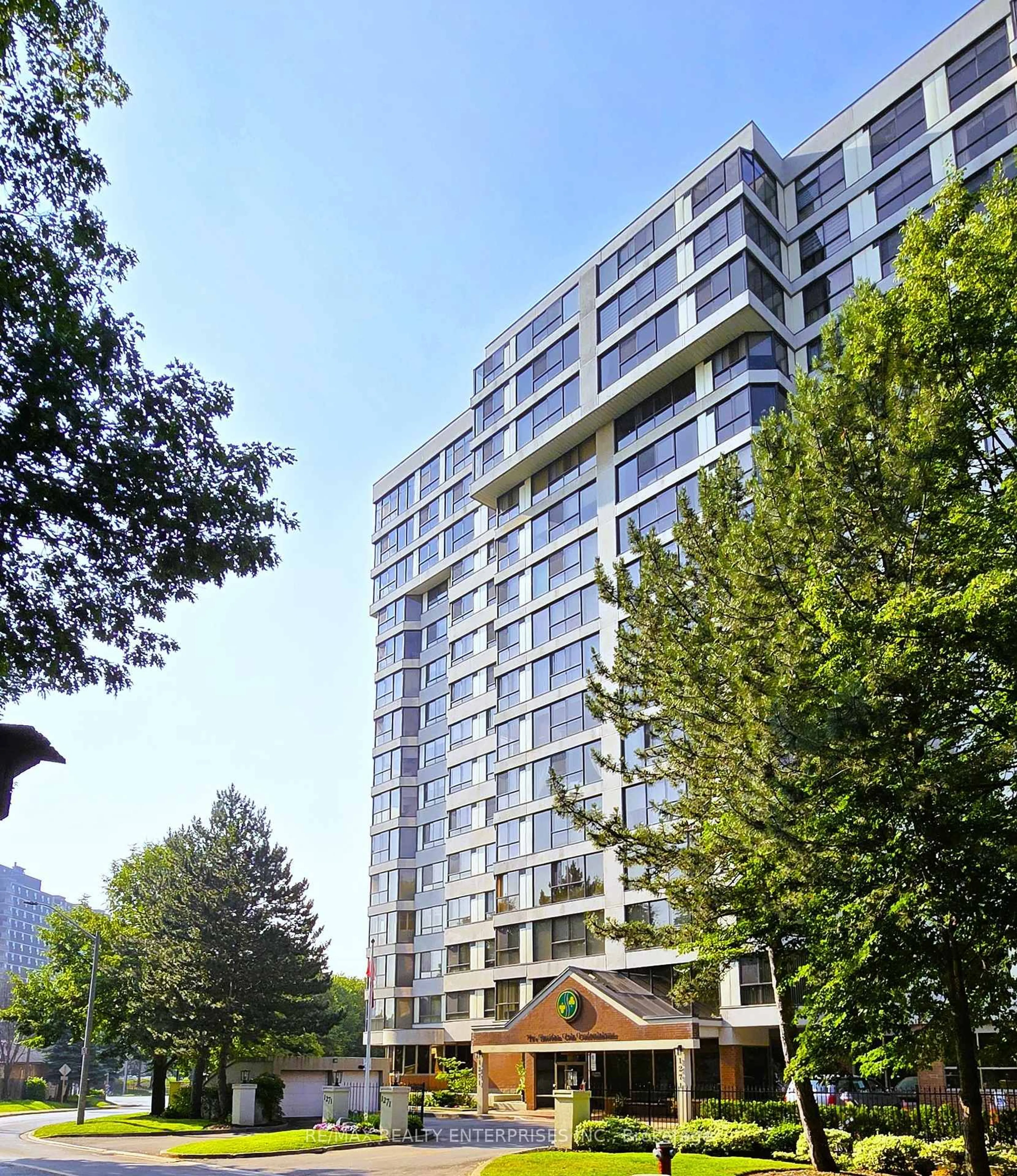 Unknown for 1271 Walden Circ #PH201, Mississauga Ontario L5J 4R4