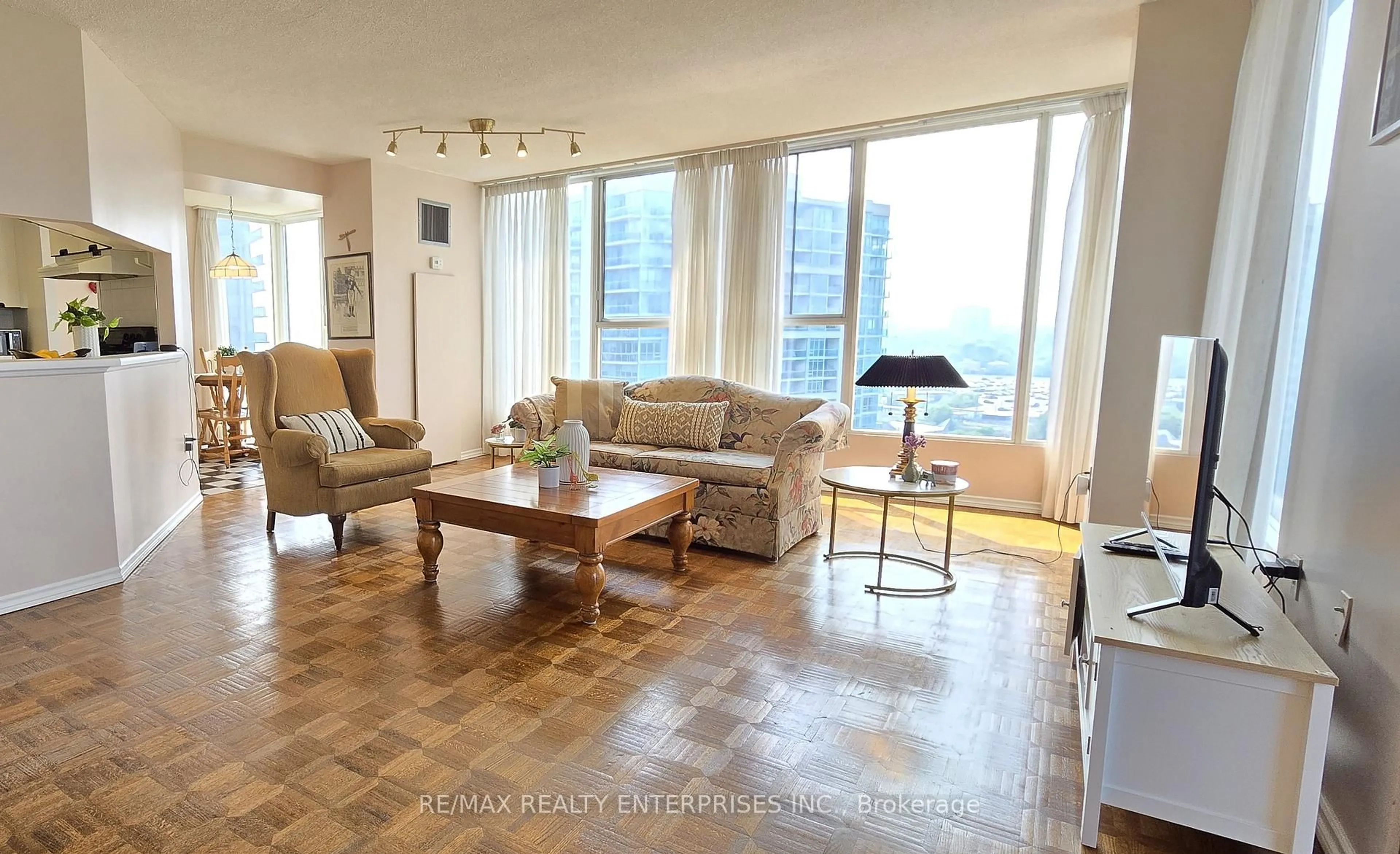 Living room with furniture, unknown for 1271 Walden Circ #PH201, Mississauga Ontario L5J 4R4