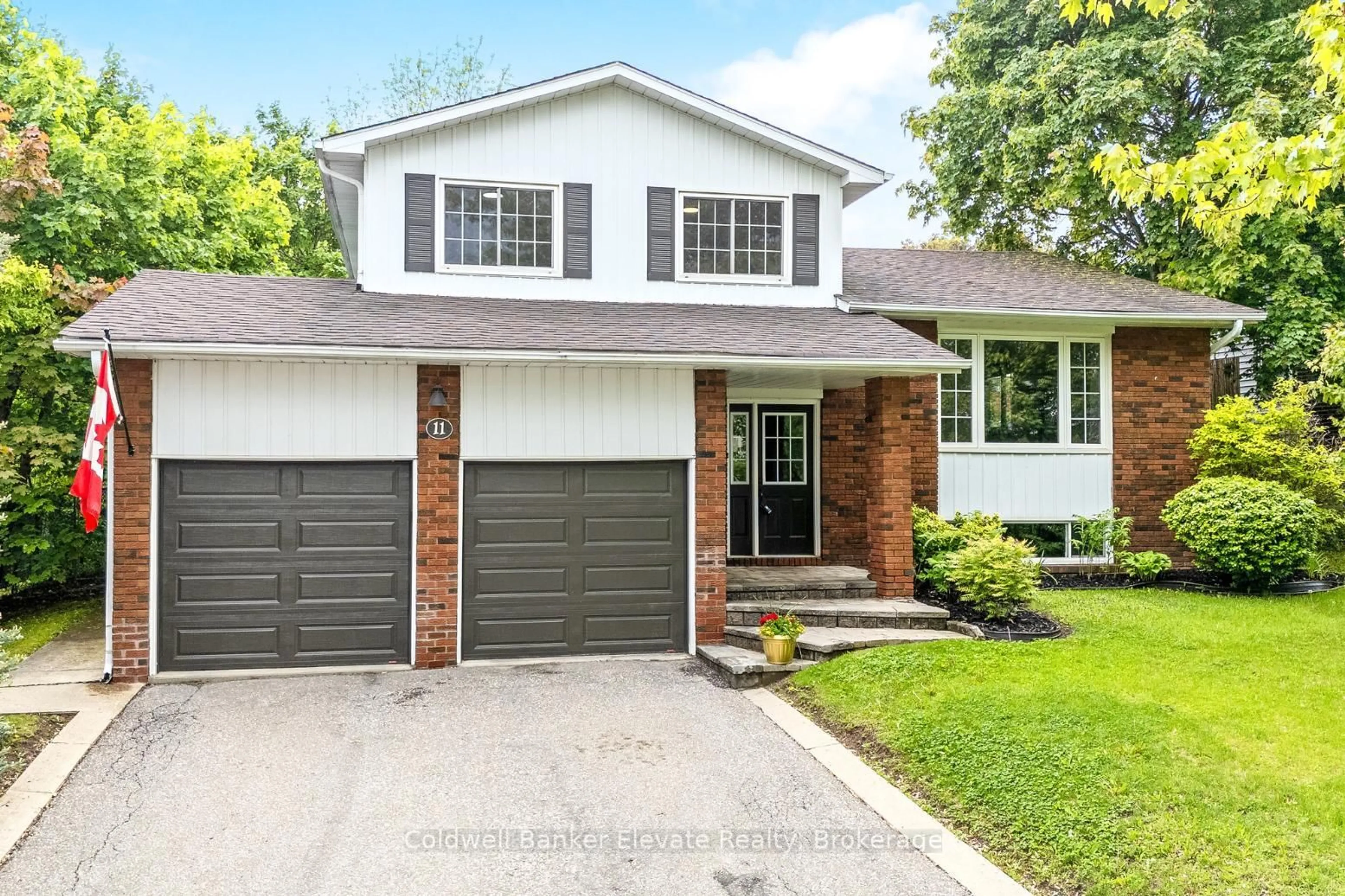 Home with brick exterior material, street for 11 Hillside Dr, Halton Hills Ontario L7G 4W2