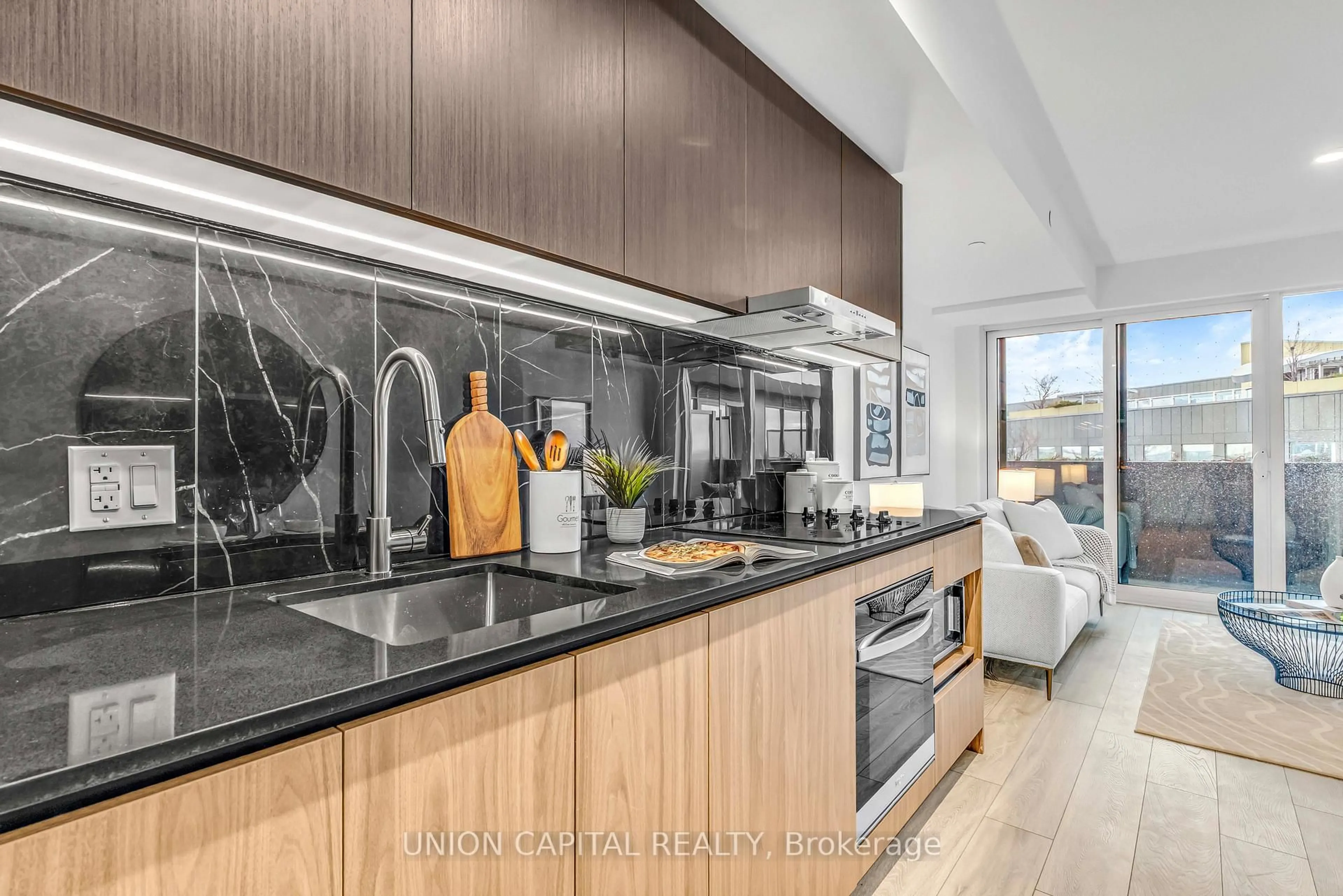 Contemporary kitchen, unknown for 1100 Sheppard Ave #603, Toronto Ontario M3K 0E4