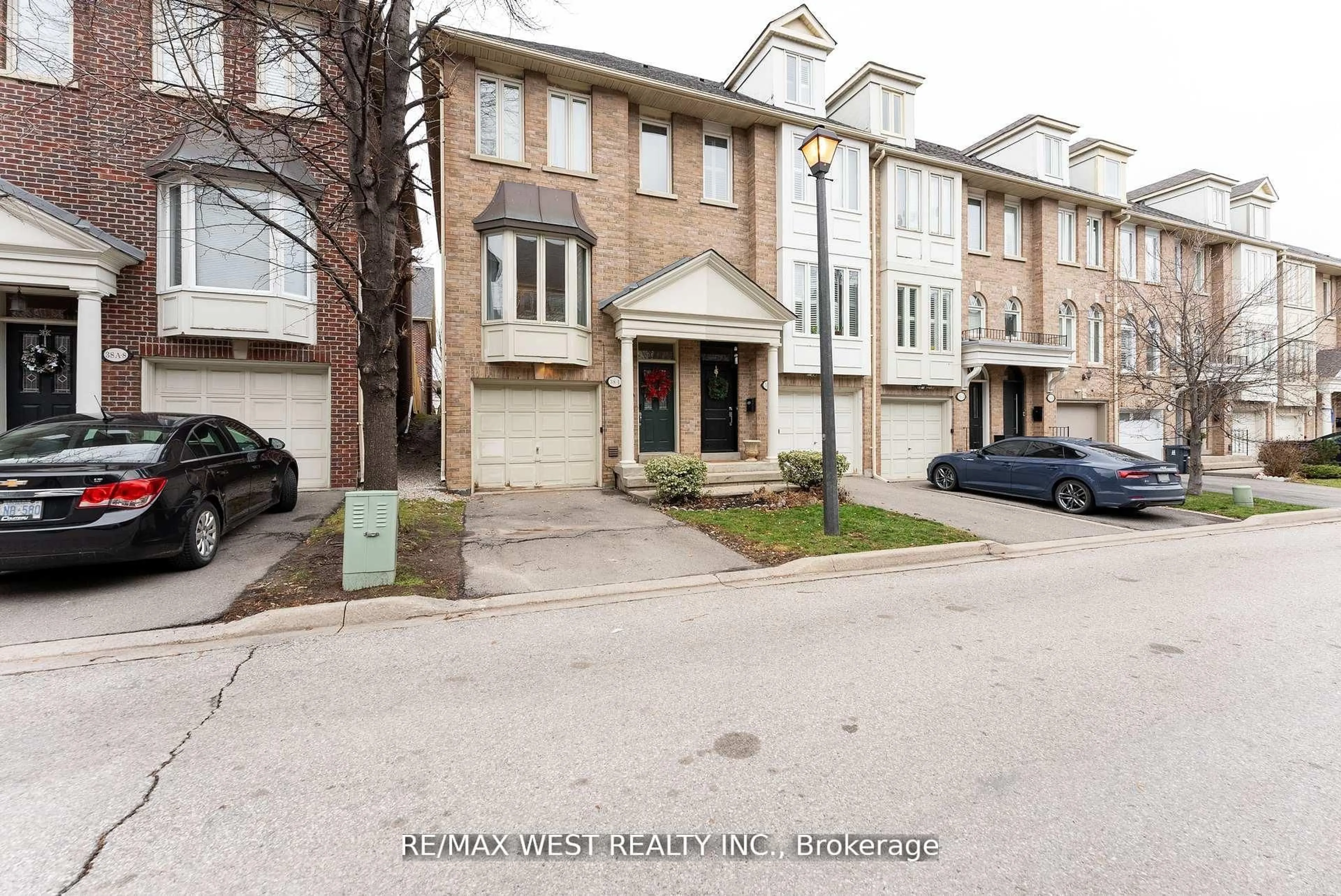 Unknown for 38-1 Mendota Rd, Toronto Ontario M8Y 1E8