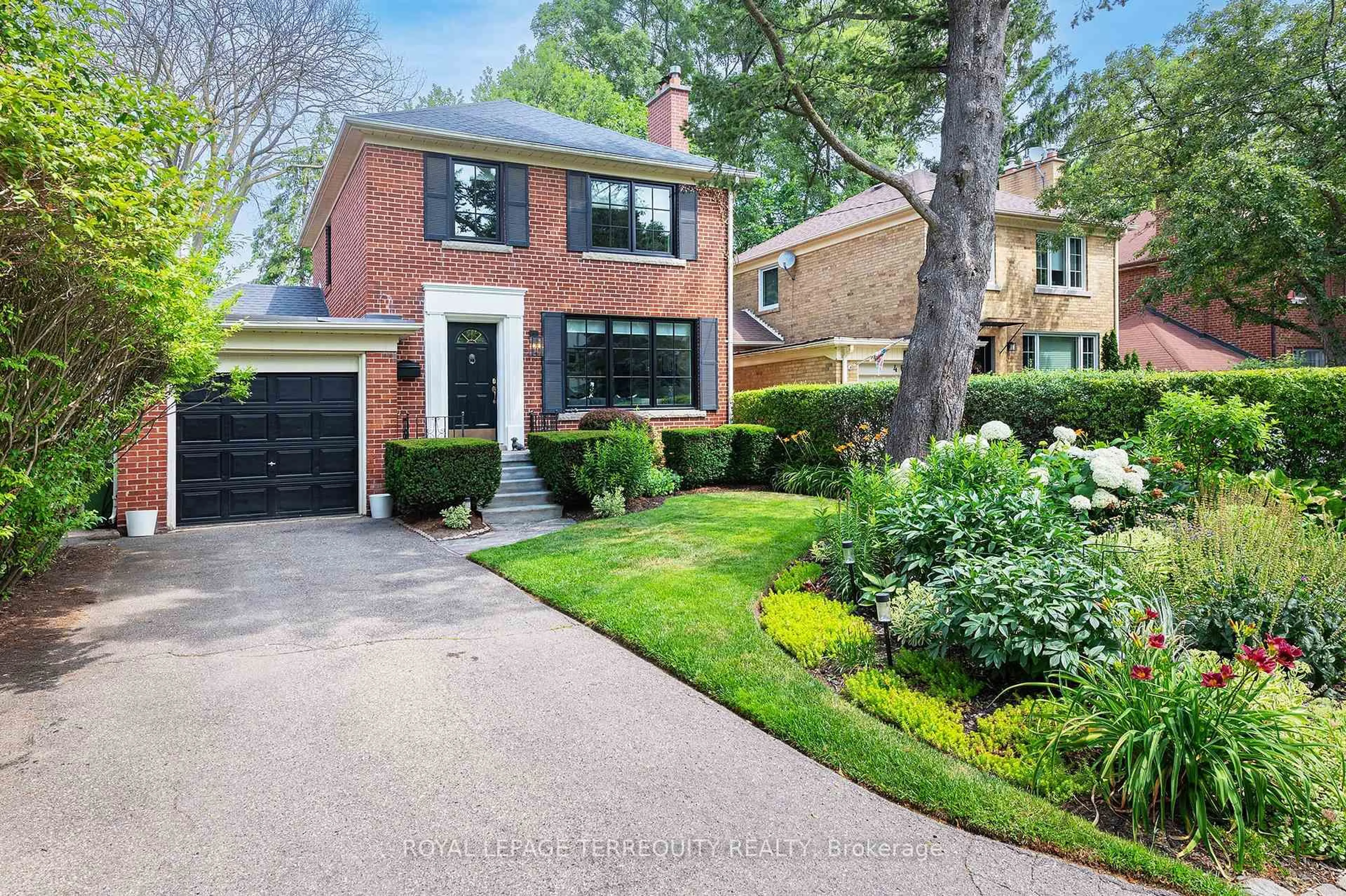 Home with brick exterior material, street for 48 Winston Grove, Toronto Ontario M8Y 2K9