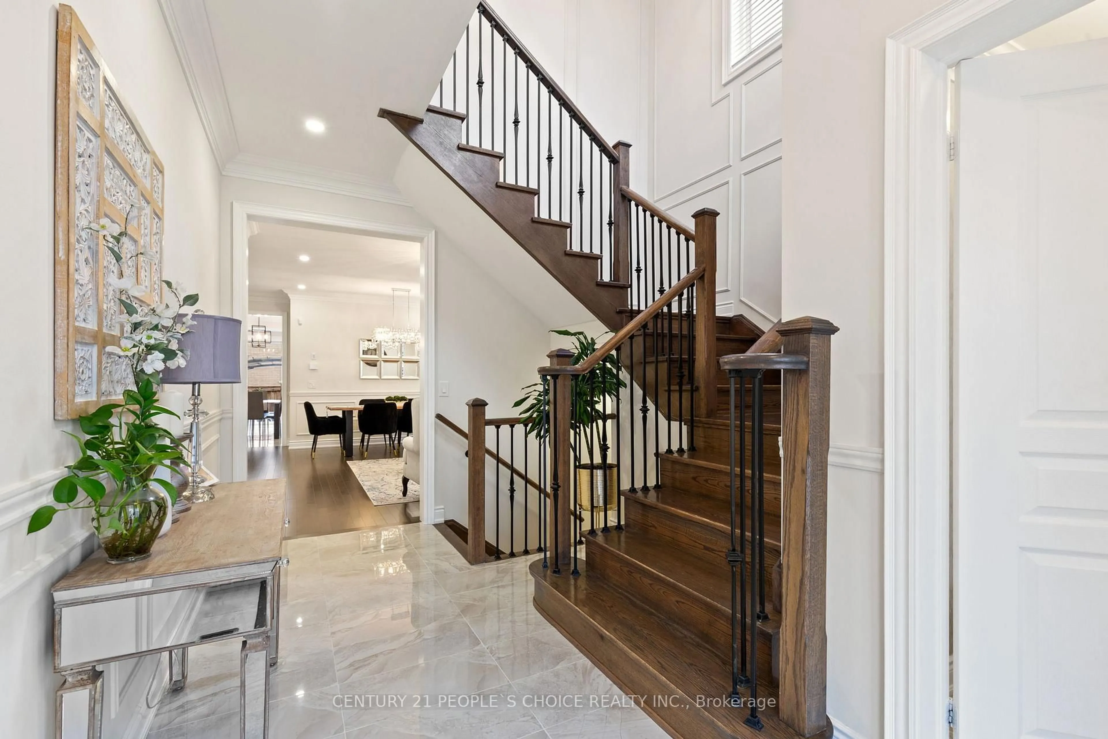 Unknown for 240 Etheridge Ave, Milton Ontario L9E 1H6