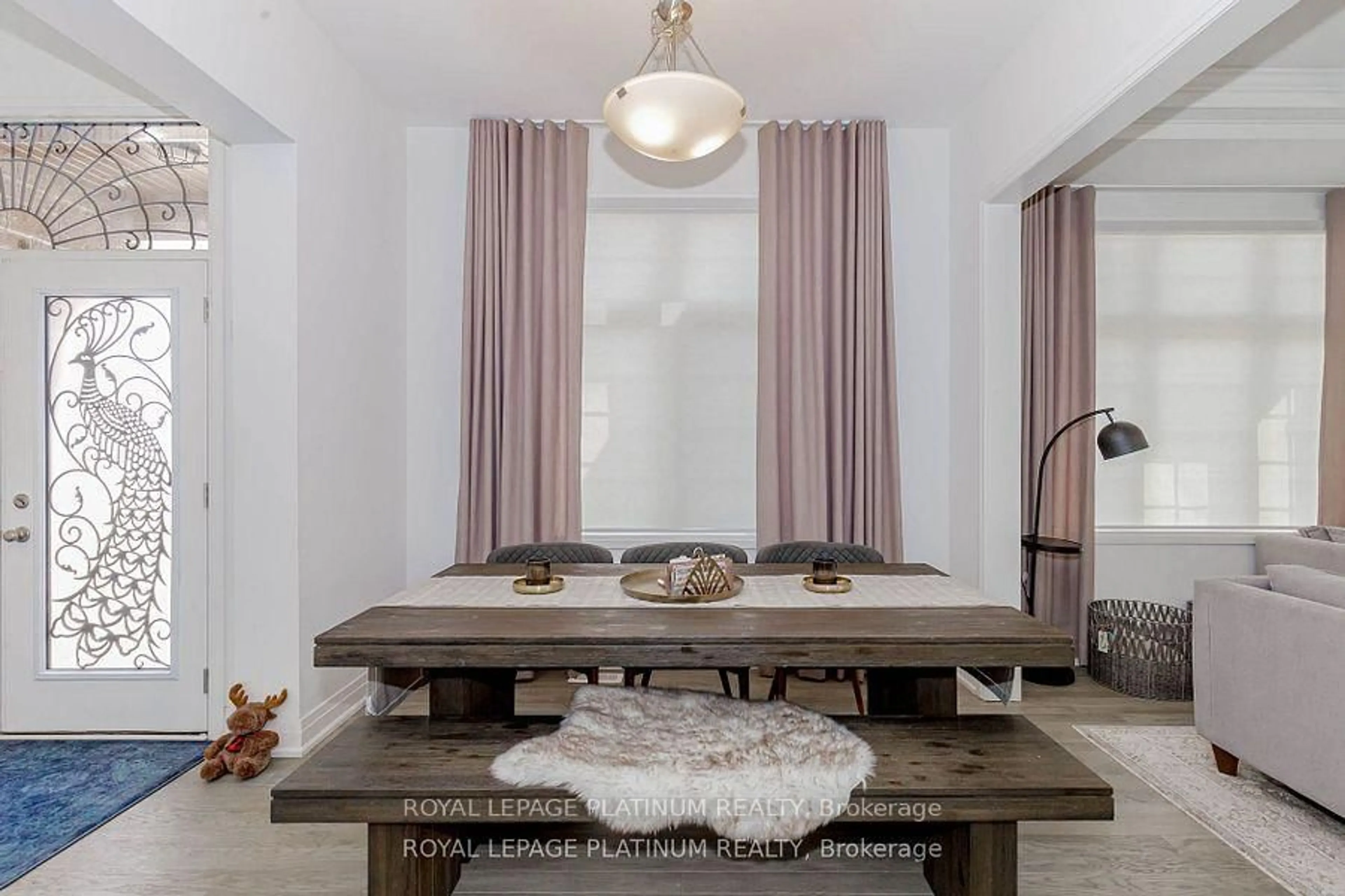 Dining room, unknown for 1343 Marblehead Rd, Oakville Ontario L6M 5N7
