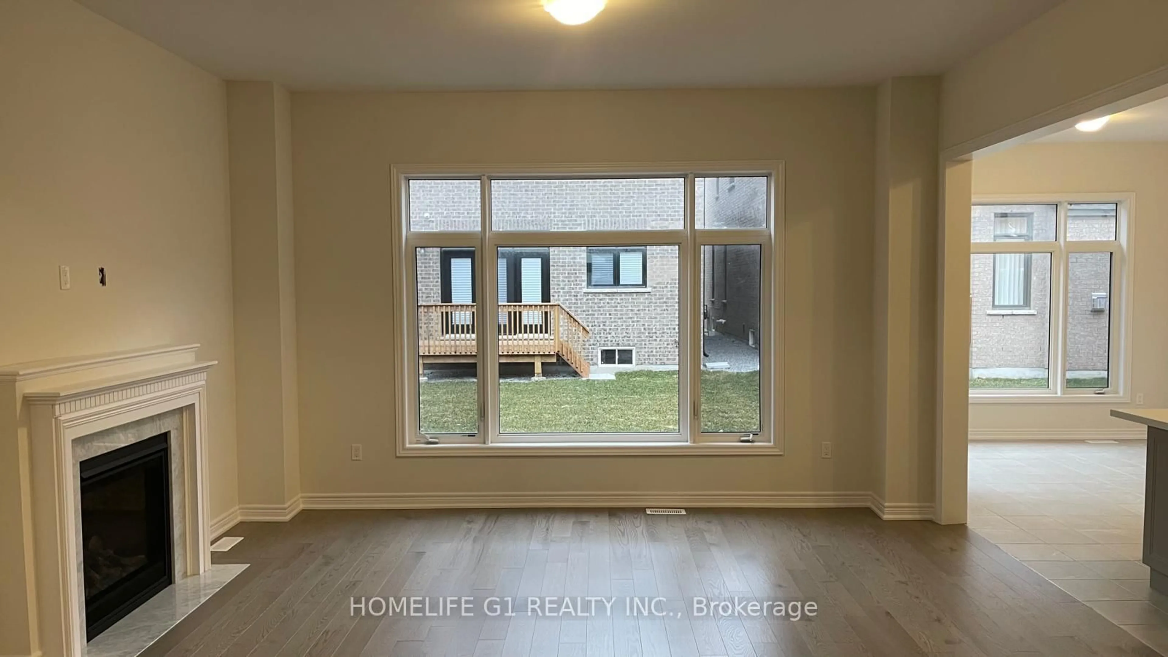 A pic of a room for 86 Carnegie Dr, Oakville Ontario L6H 0W1