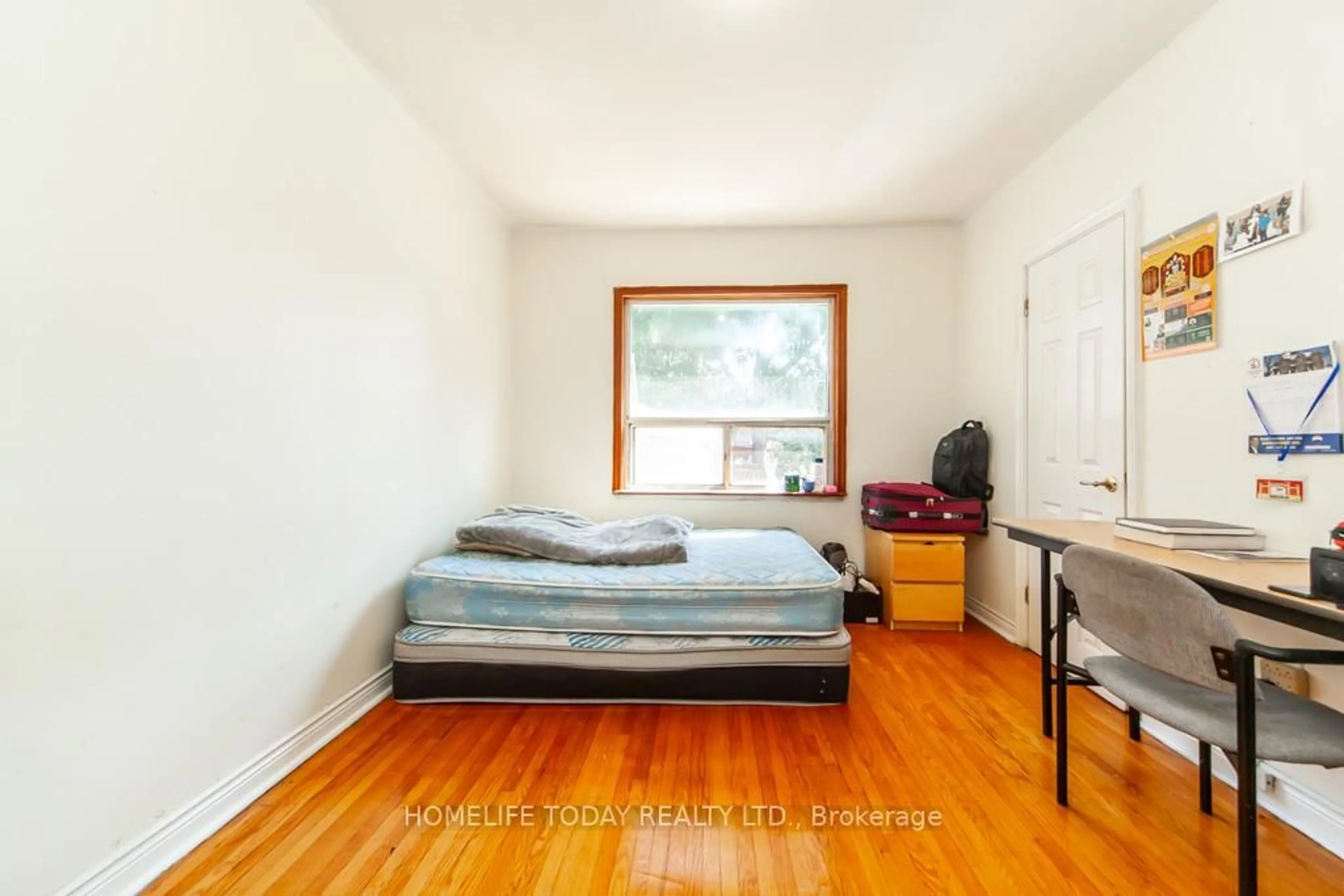 A pic of a room for 28 Stevenharris Dr, Toronto Ontario M9C 1V1