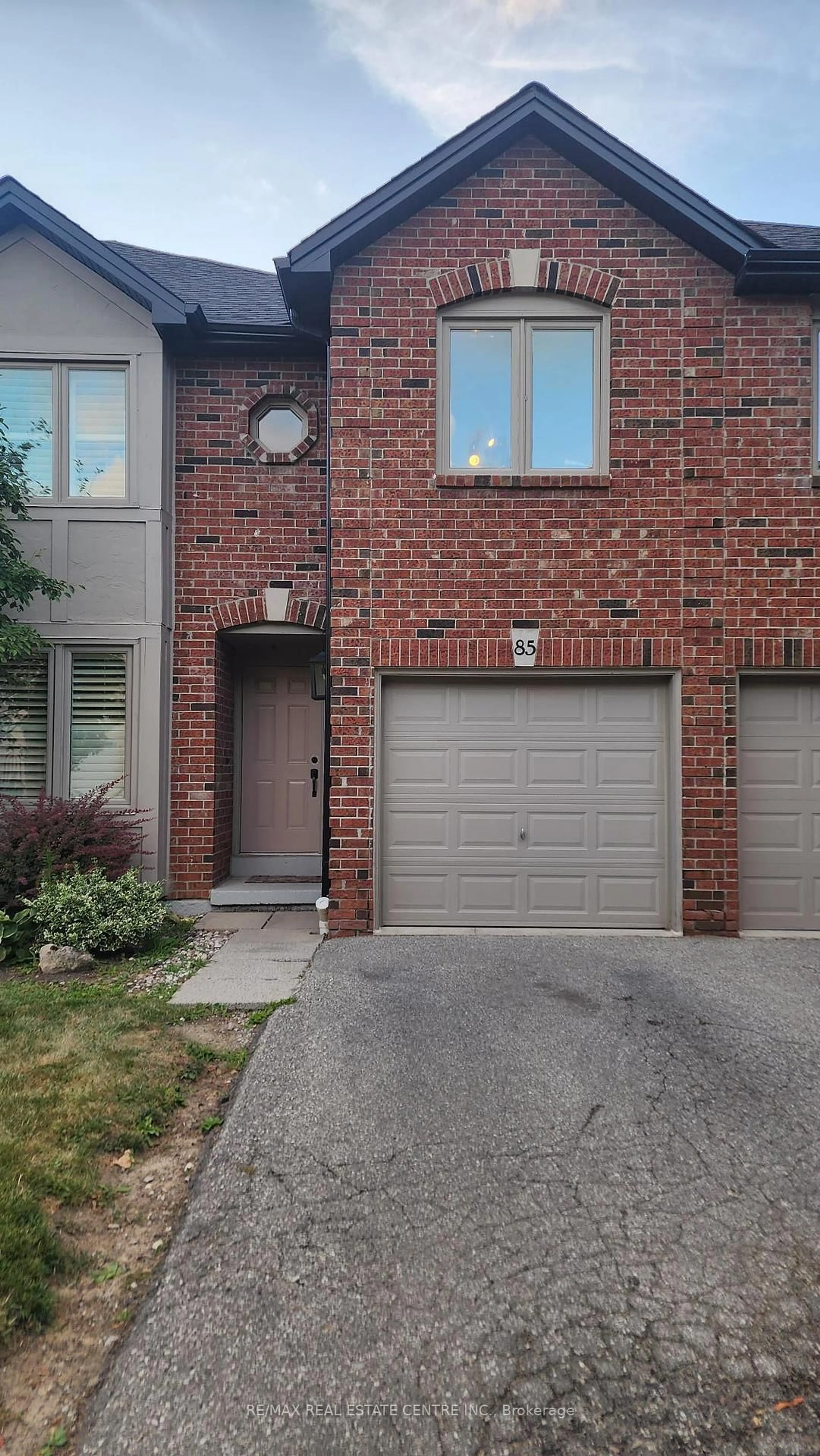 Home with brick exterior material, street for 4635 Regents Terr #85, Mississauga Ontario L5R 1W9