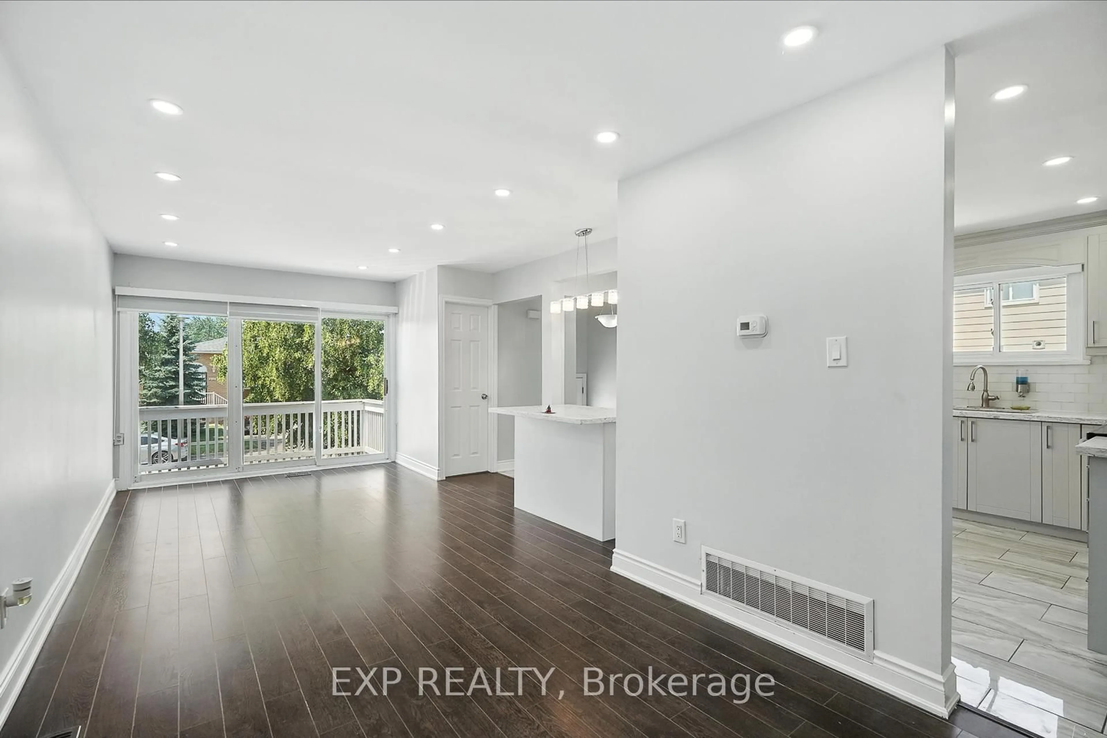 Unknown for 387 Archdekin Dr, Brampton Ontario L6V 3E9