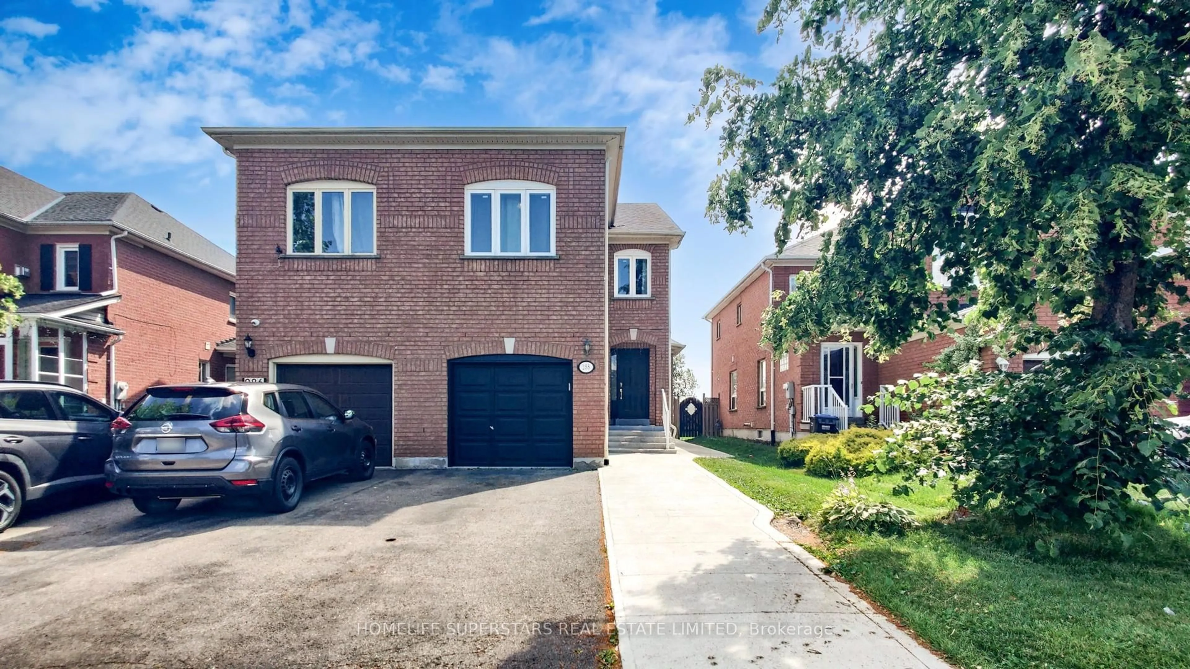 Home with brick exterior material, street for 288 Pressed Brick Dr, Brampton Ontario L6V 4L4