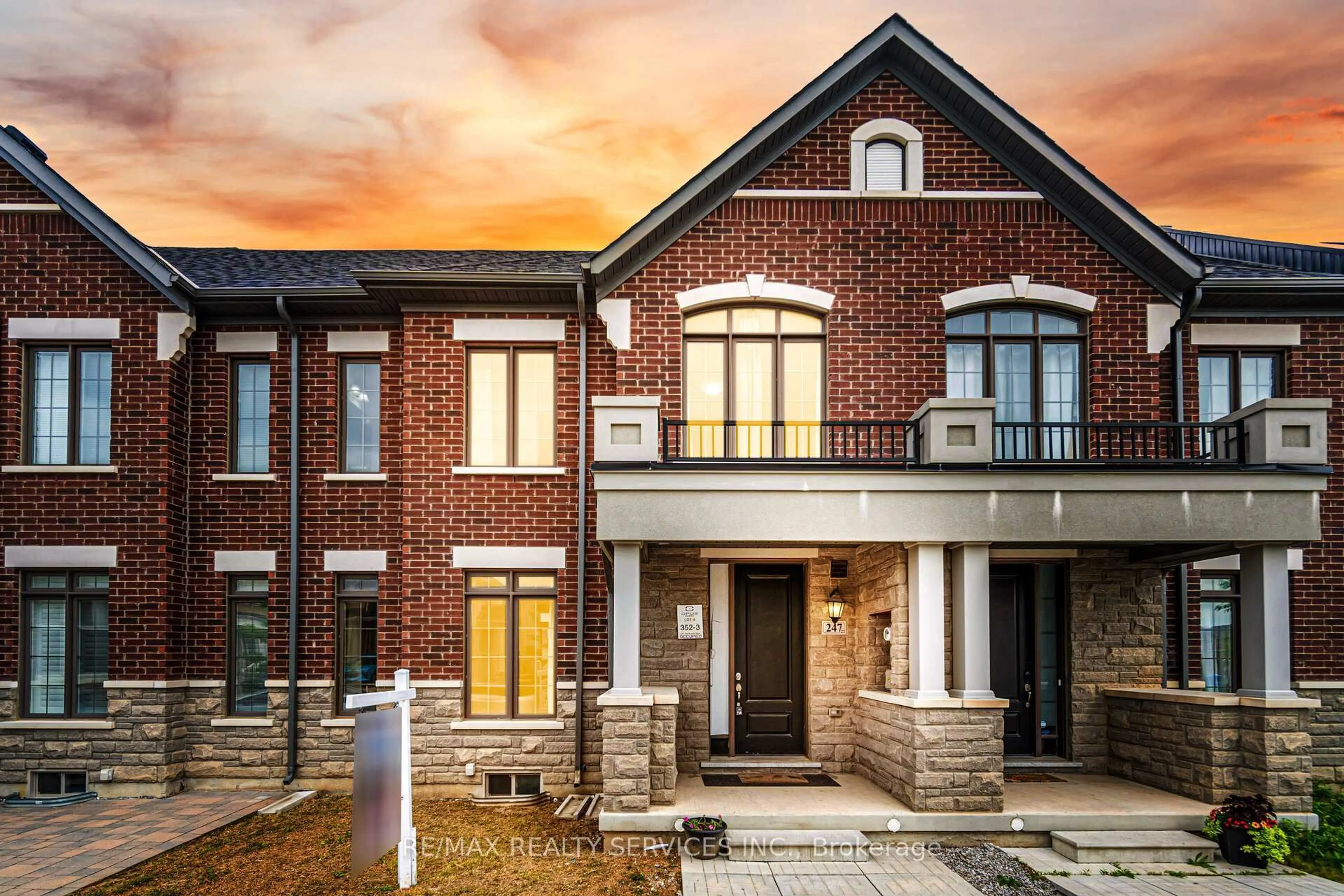 Home with brick exterior material, unknown for 247 clockwork Dr, Brampton Ontario L7A 5C7