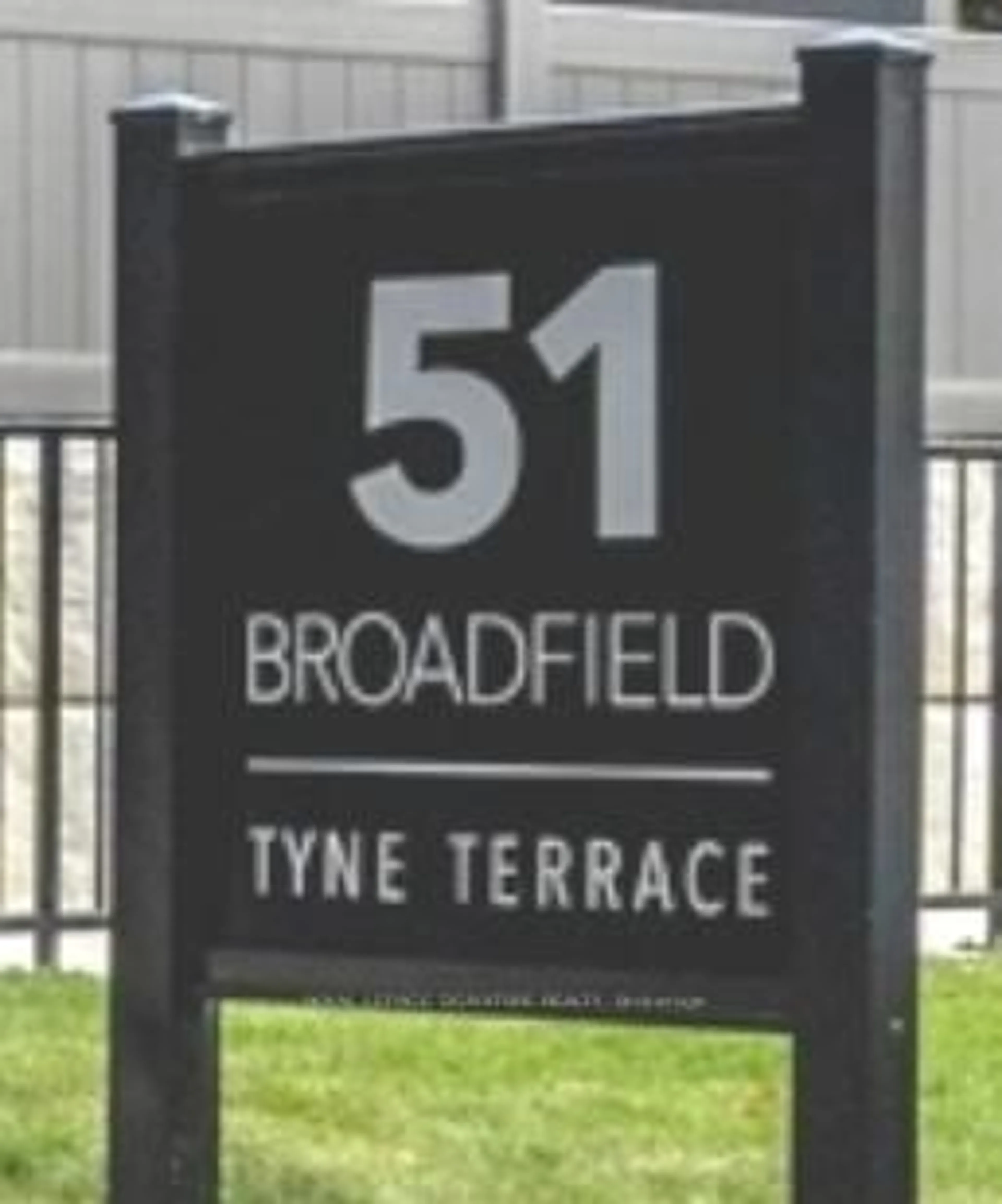 Indoor foyer for 51 Broadfield Dr #44, Toronto Ontario M9C 5P2