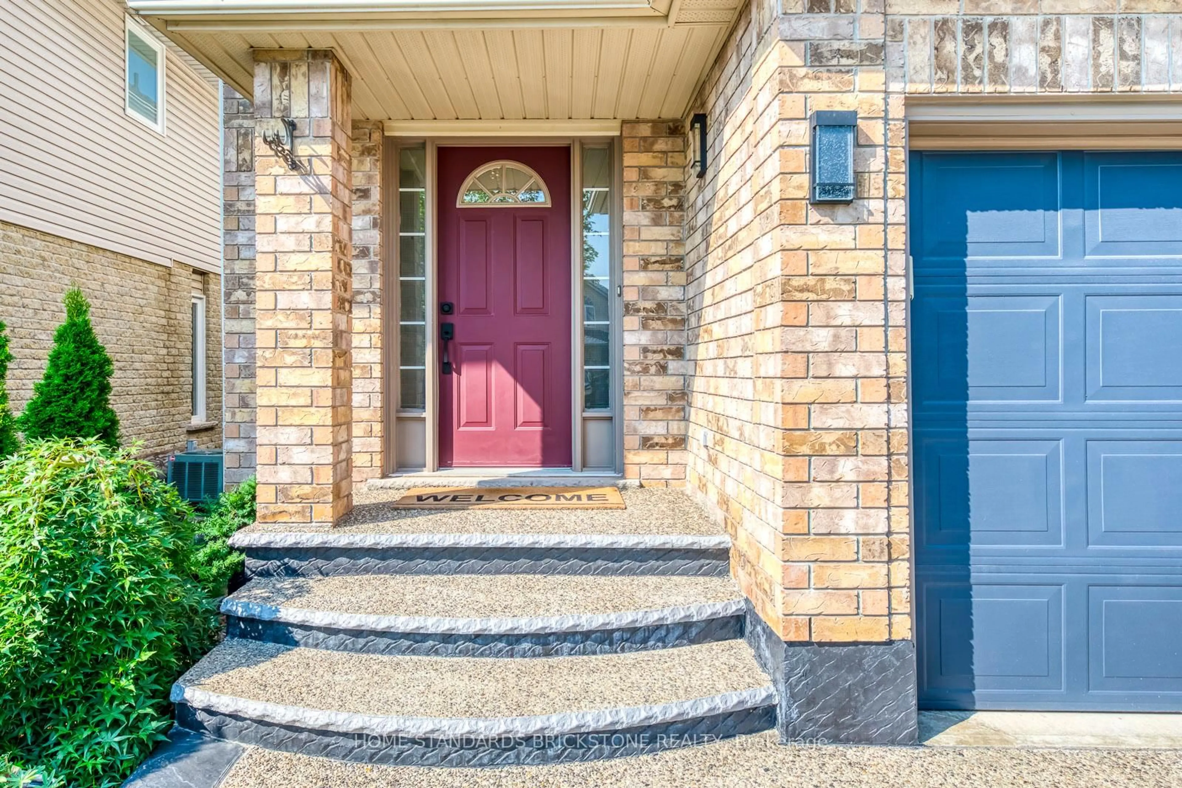Home with brick exterior material, street for 1296 Inglehart Dr, Burlington Ontario L7M 4Z4