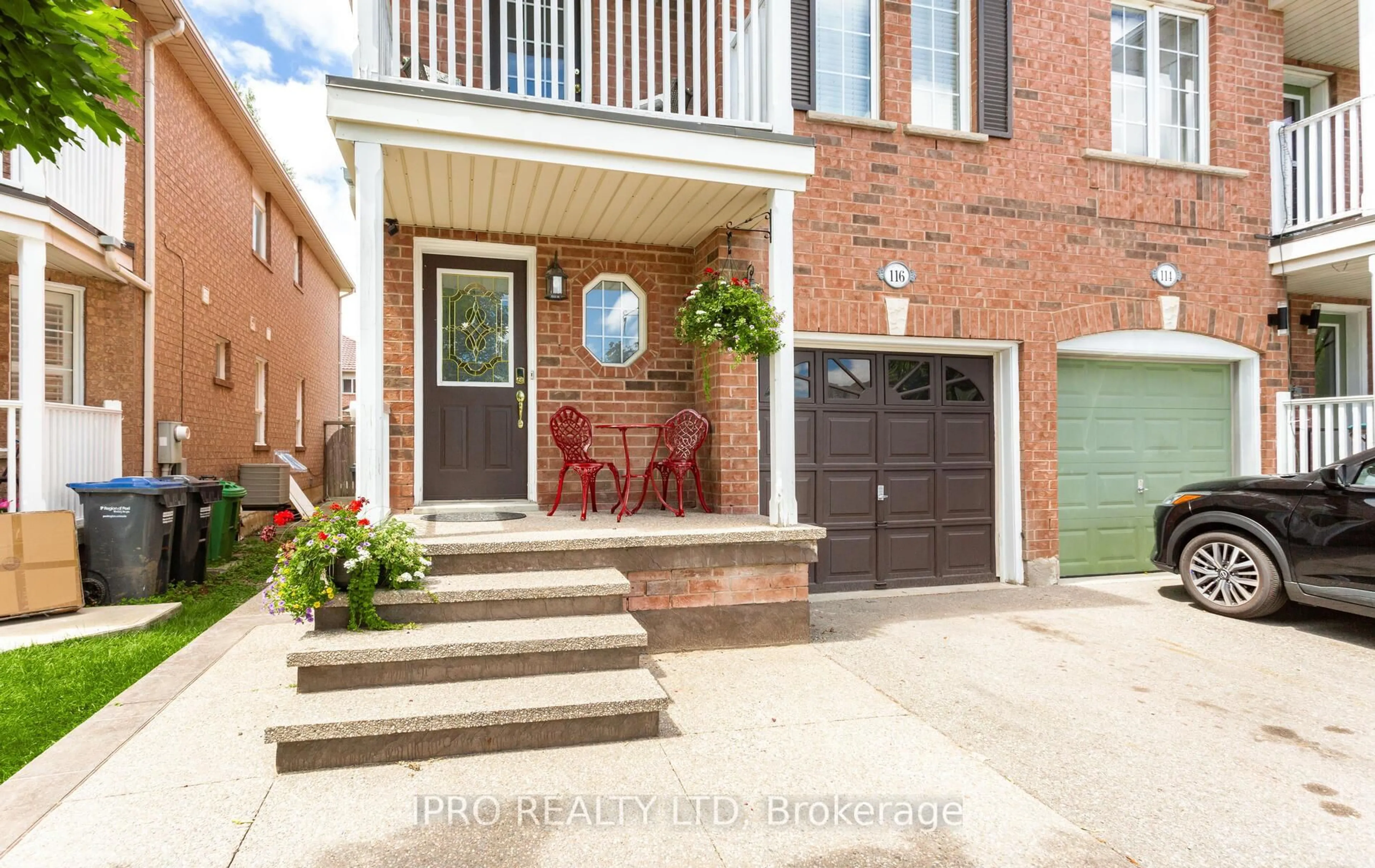 Home with brick exterior material, street for 116 Lake Louise Dr, Brampton Ontario L6X 4Z8