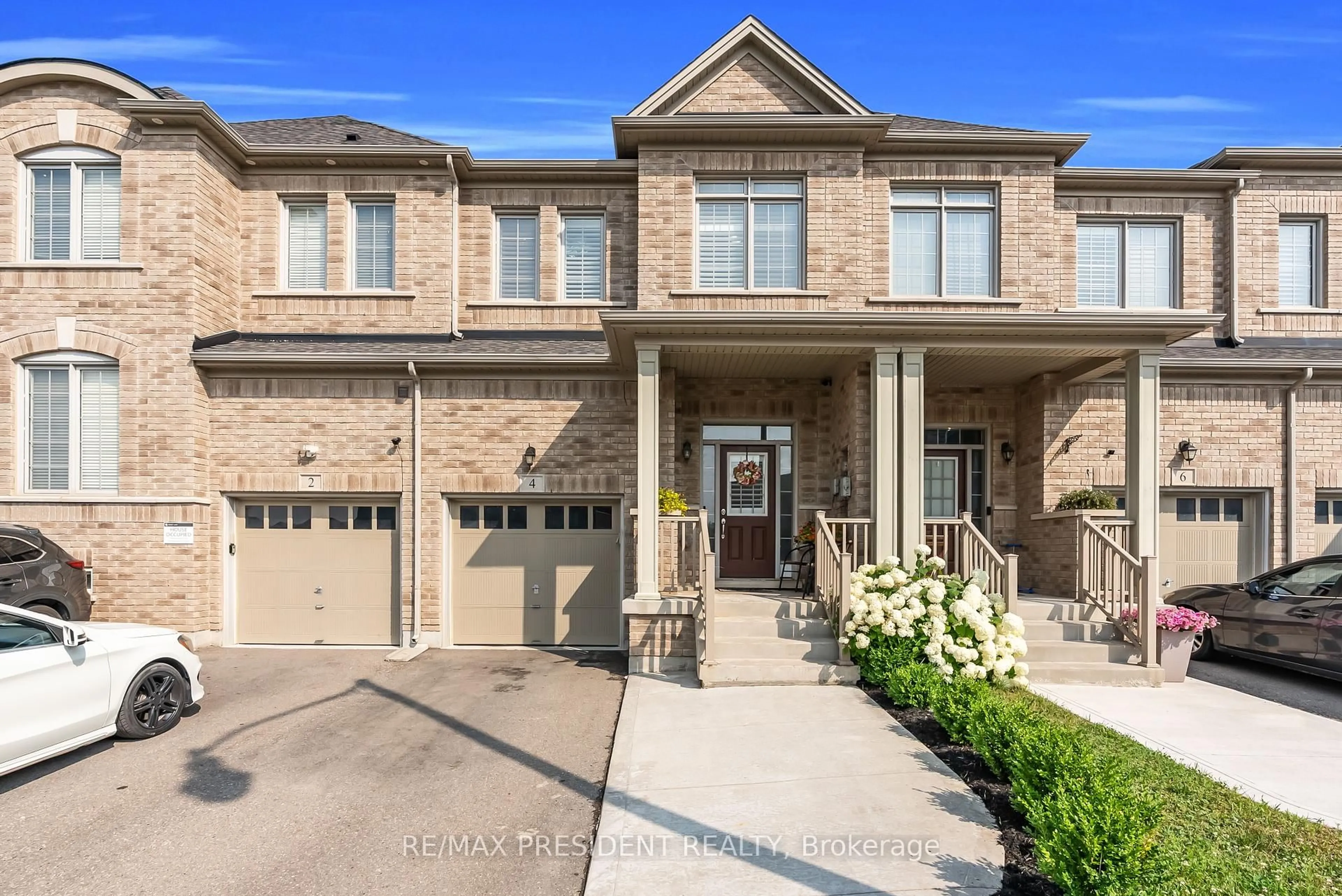 Home with brick exterior material, street for 4 Temple Manor Rd, Brampton Ontario L6Y 6C5